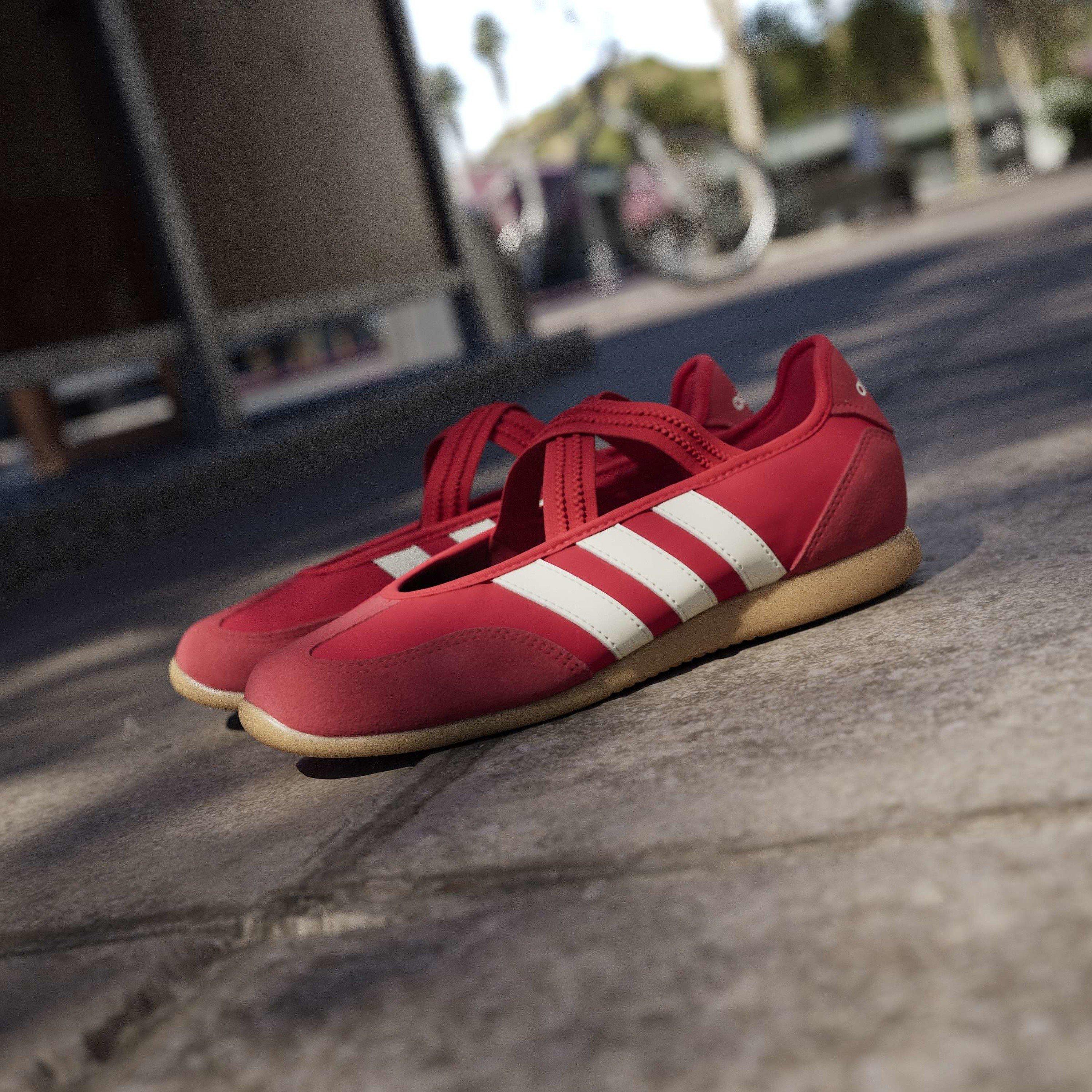 Scarlet/Gum 3 - adidas - Barreda Mary Jane Womens Shoes - 15