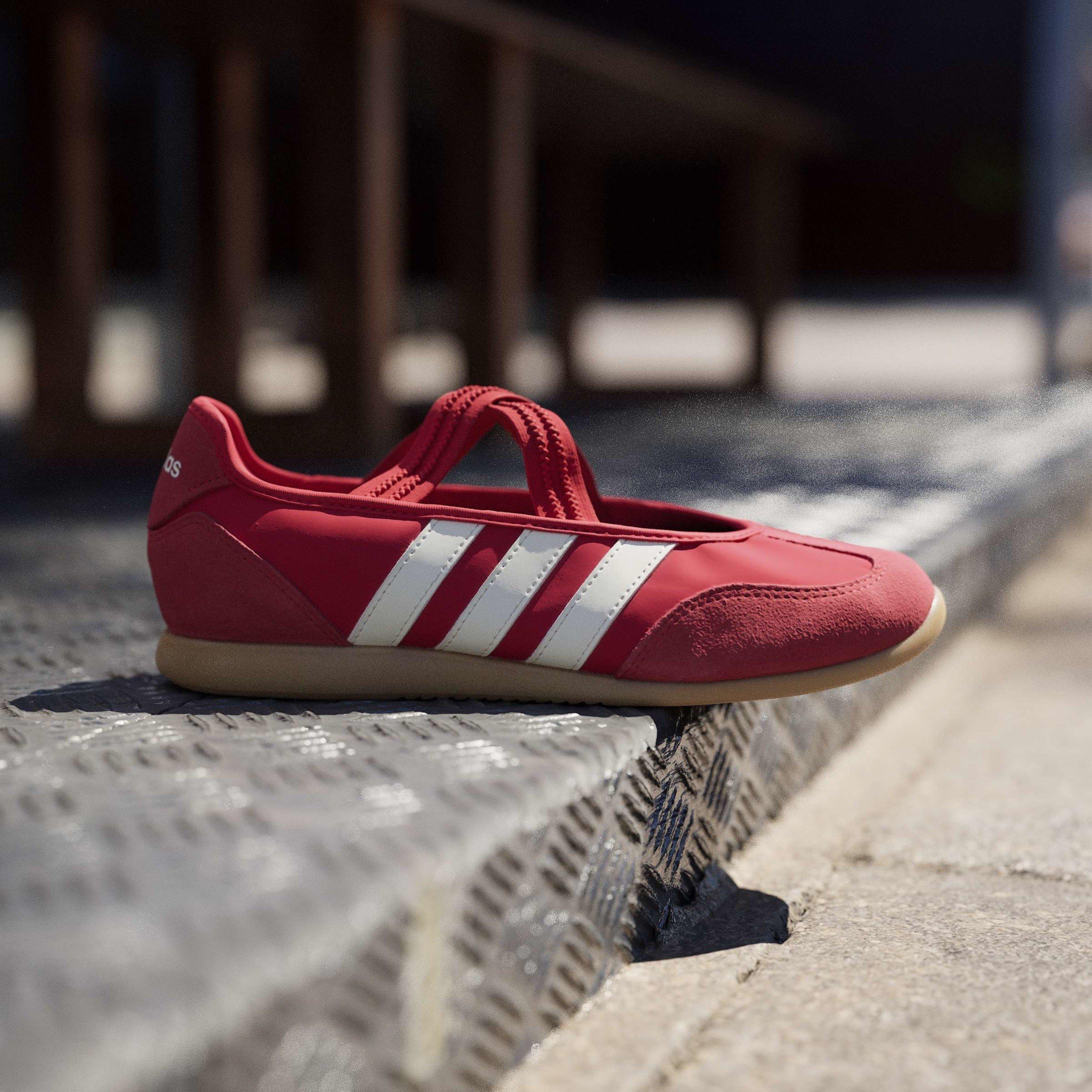 Scarlet/Gum 3 - adidas - Barreda Mary Jane Womens Shoes - 10