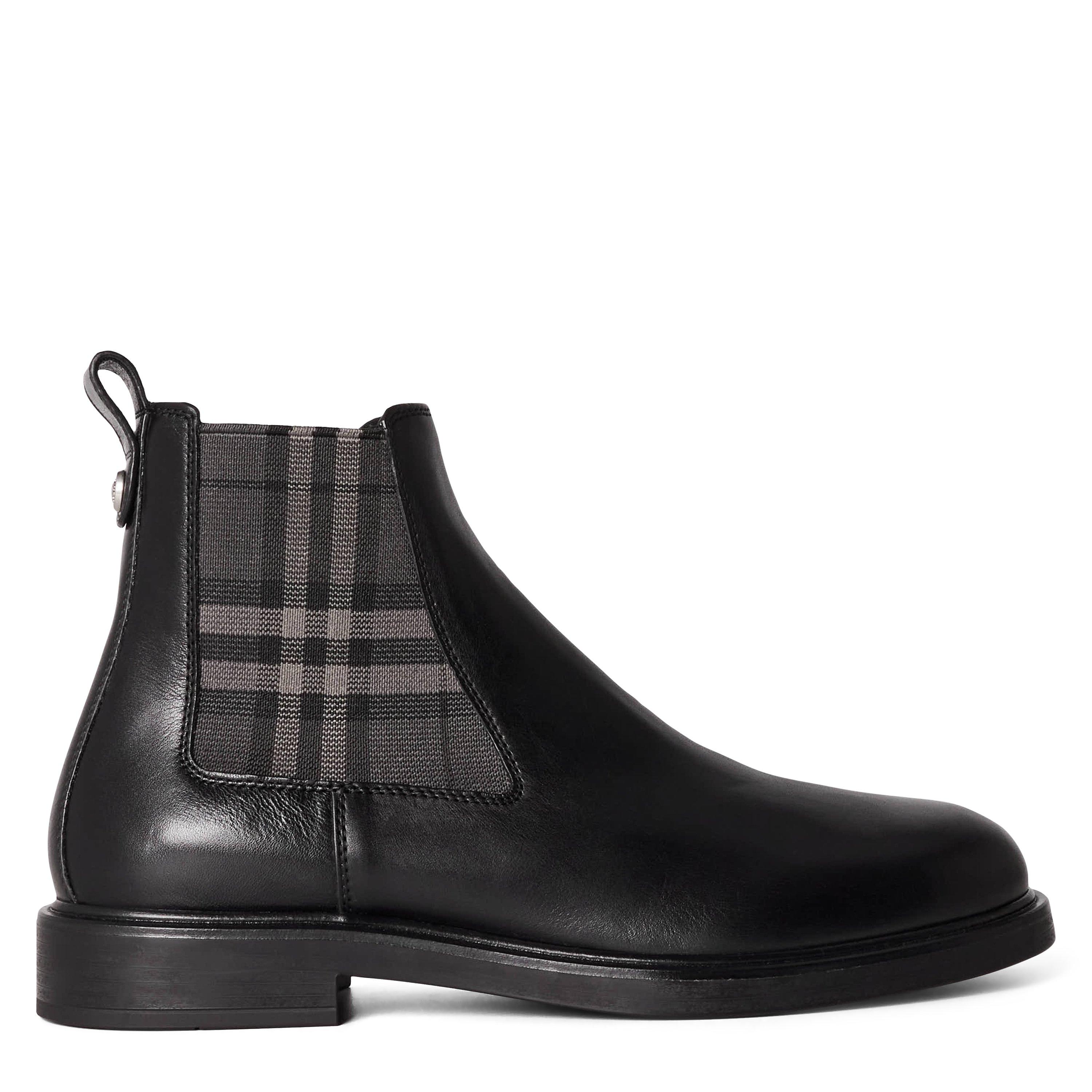 Black - Burberry - Burb Pembroke Boot Sn64 - 1
