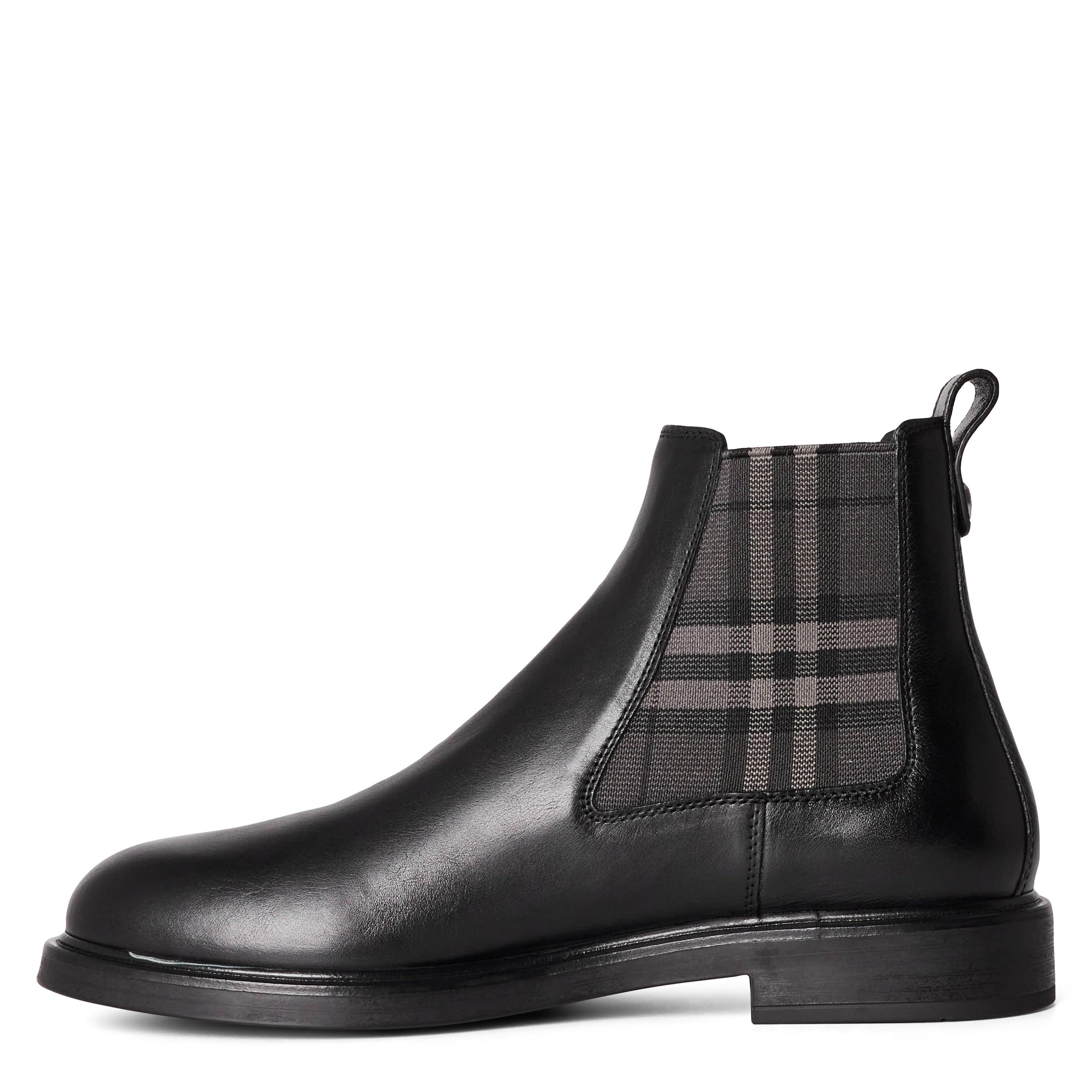 Black - Burberry - Burb Pembroke Boot Sn64 - 2