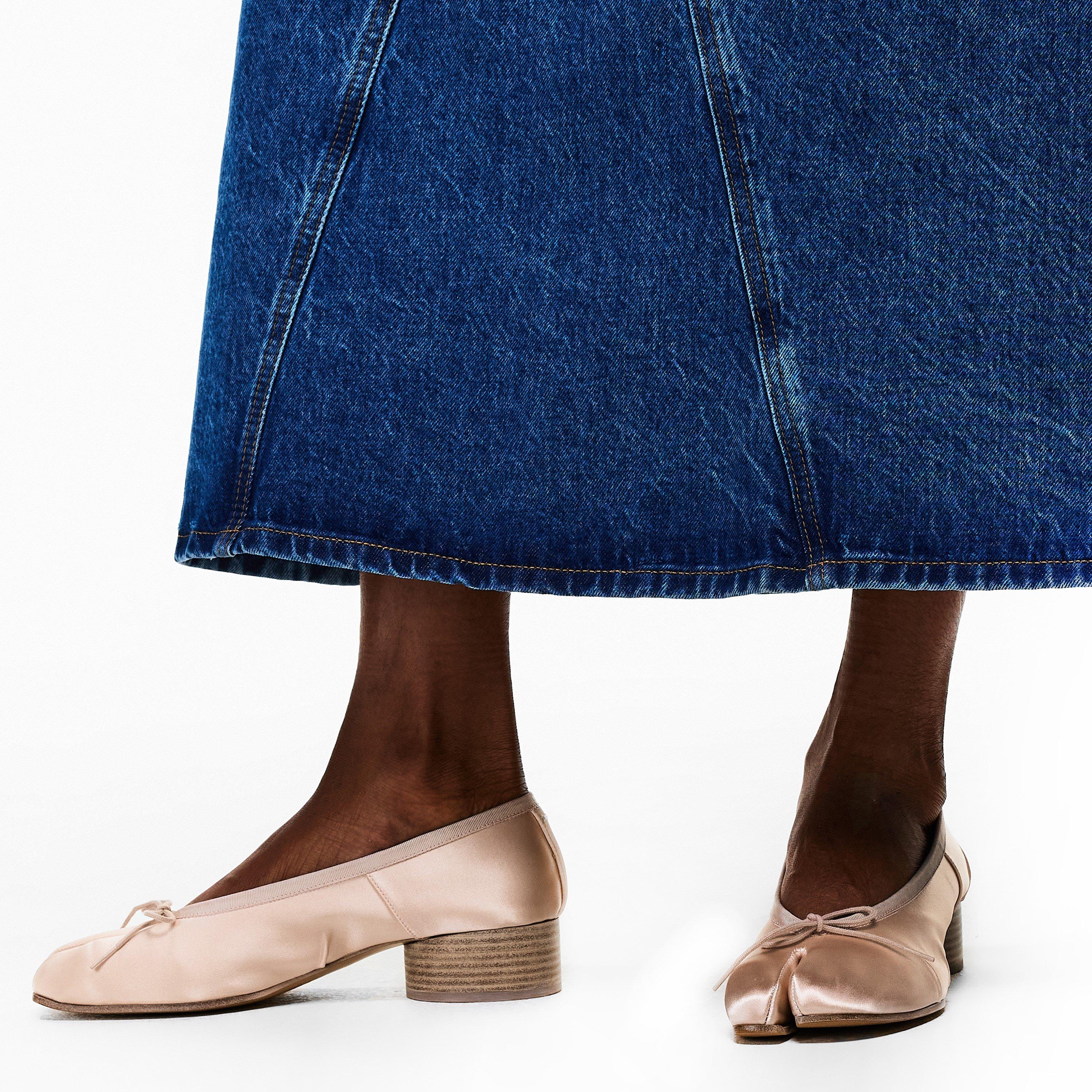 Peach Satin - Maison Margiela - Tabi Ballet Court Heel Pumps - 3