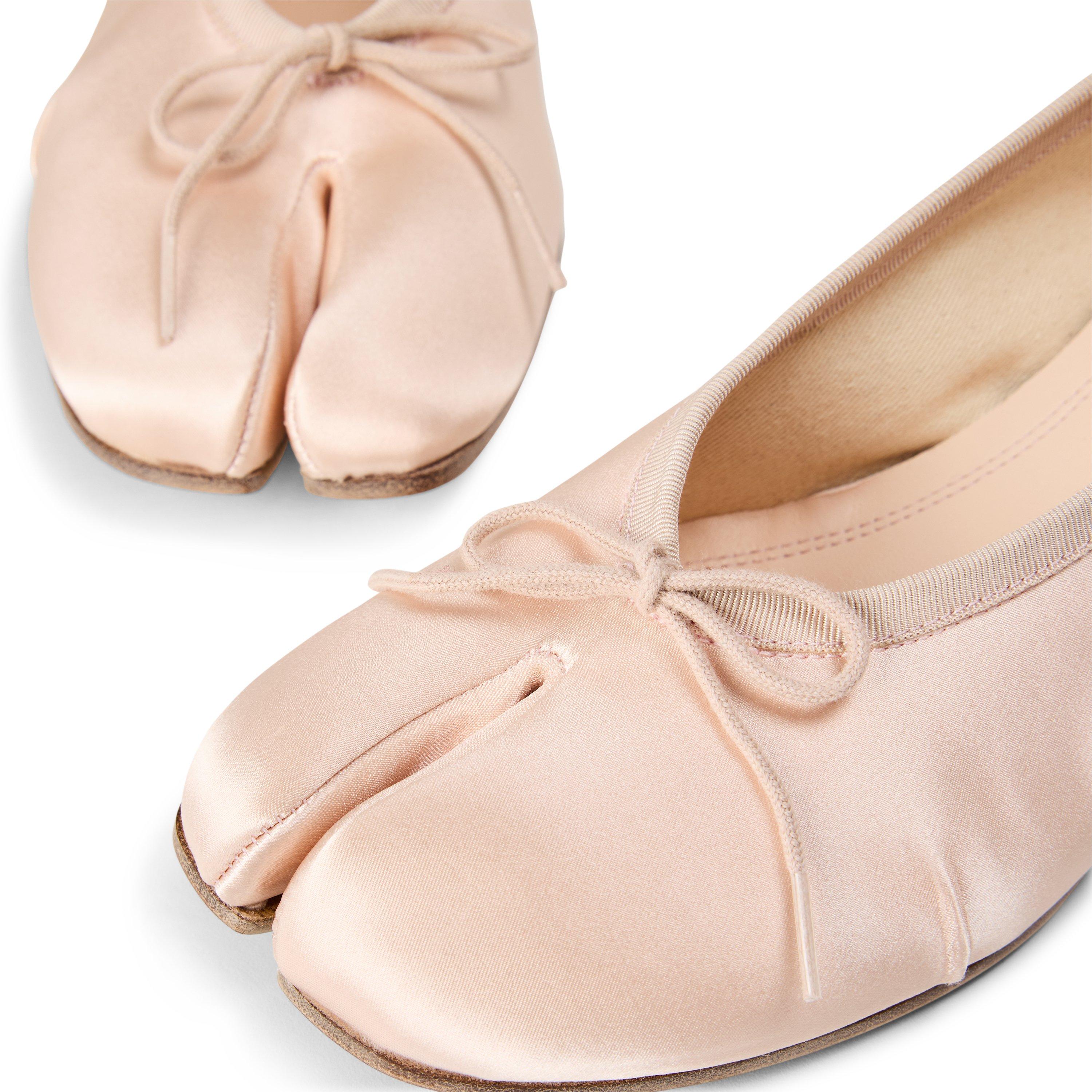 Peach Satin - Maison Margiela - Tabi Ballet Court Heel Pumps - 4