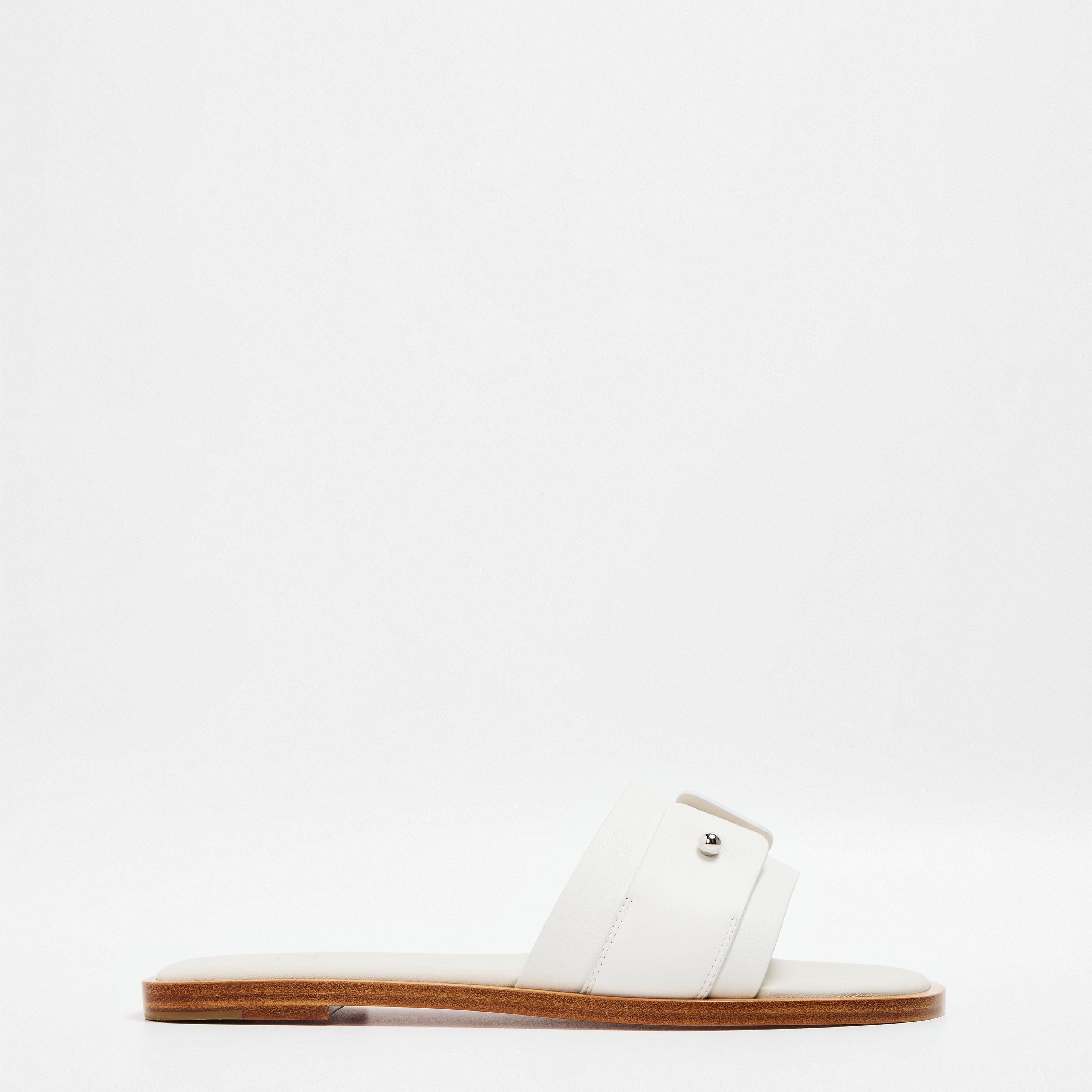 Christian Louboutin Chambelimule Mules