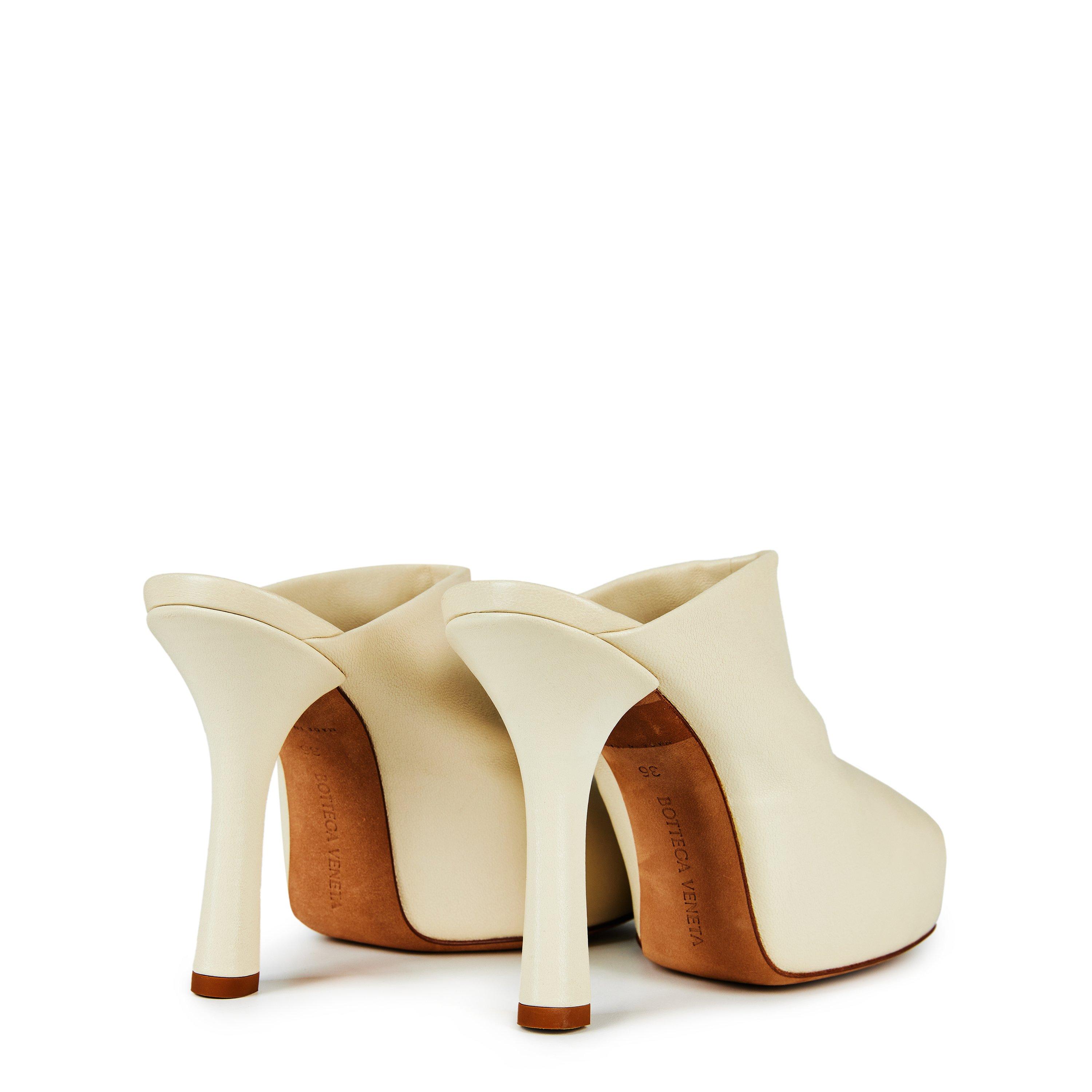 Wax - Bottega Veneta - Bold Leather Mule - 4