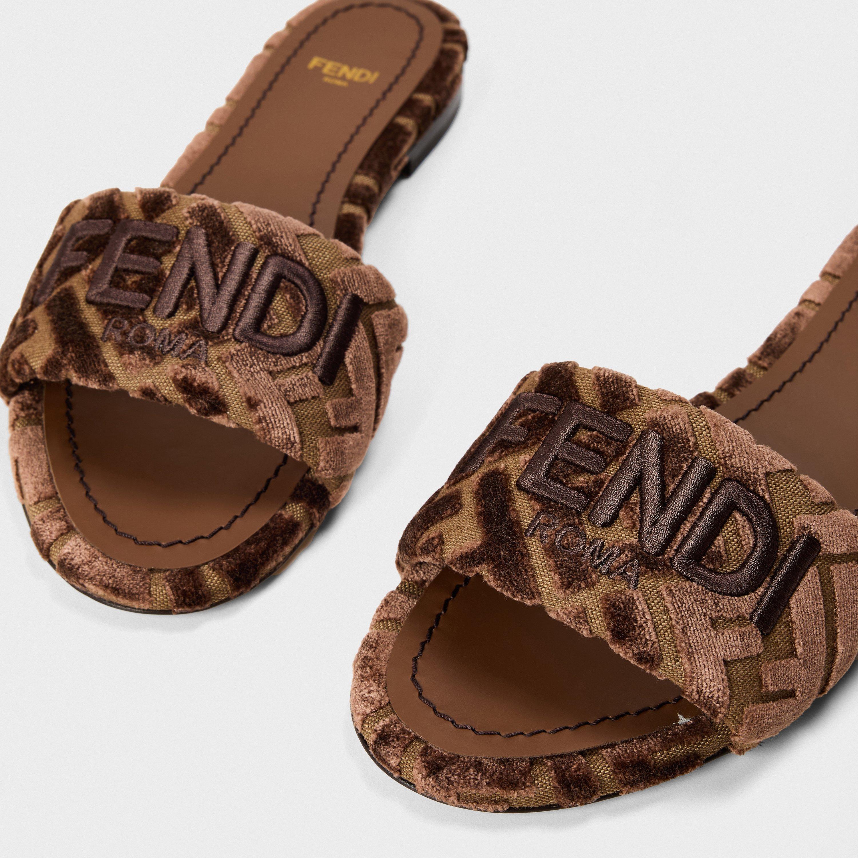 Beige/Chocco - Fendi - Women's Velvet Flat Sandals - 4
