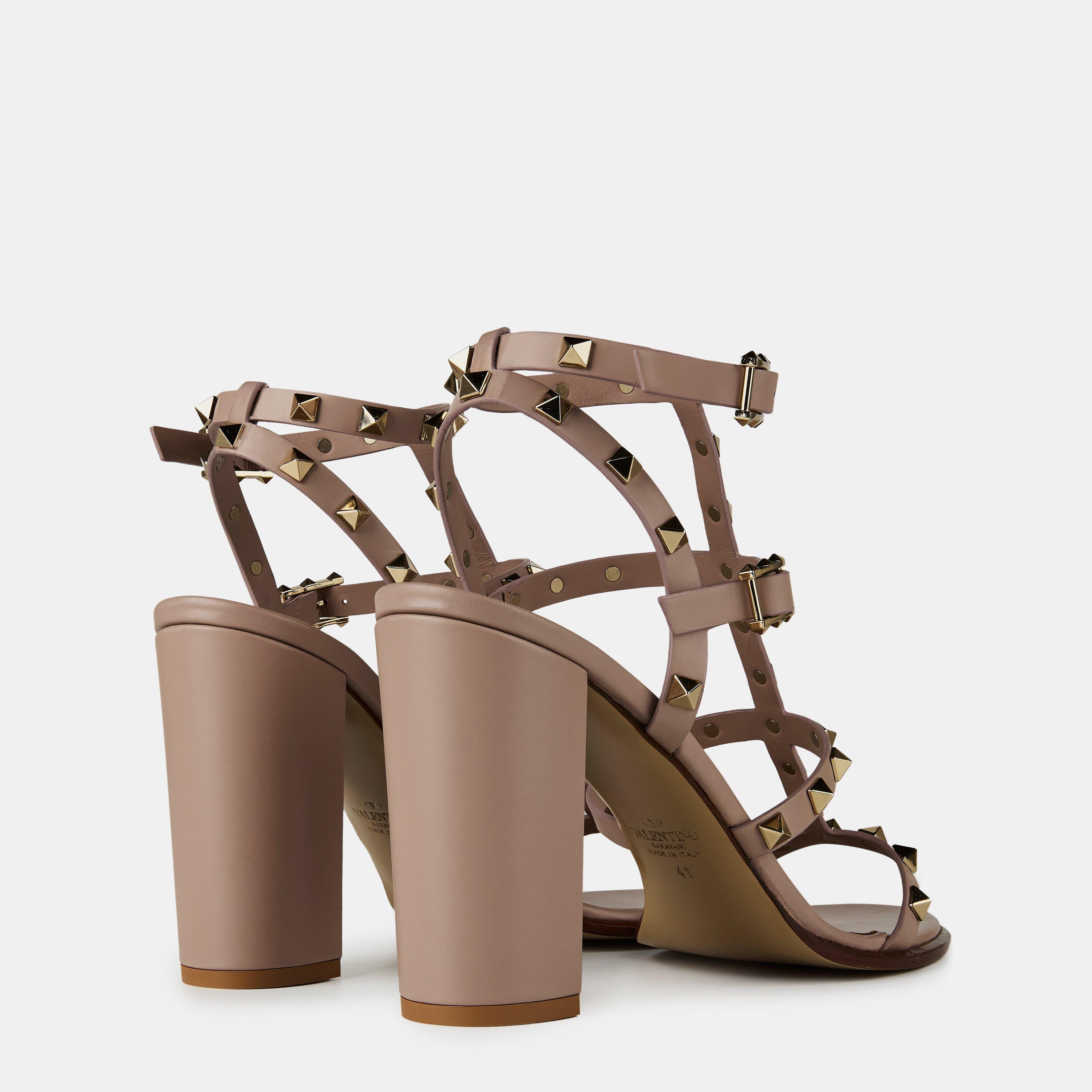 Poudre P45 - Valentino Garavani - Rockstud Ankle Strap Sandals - 5