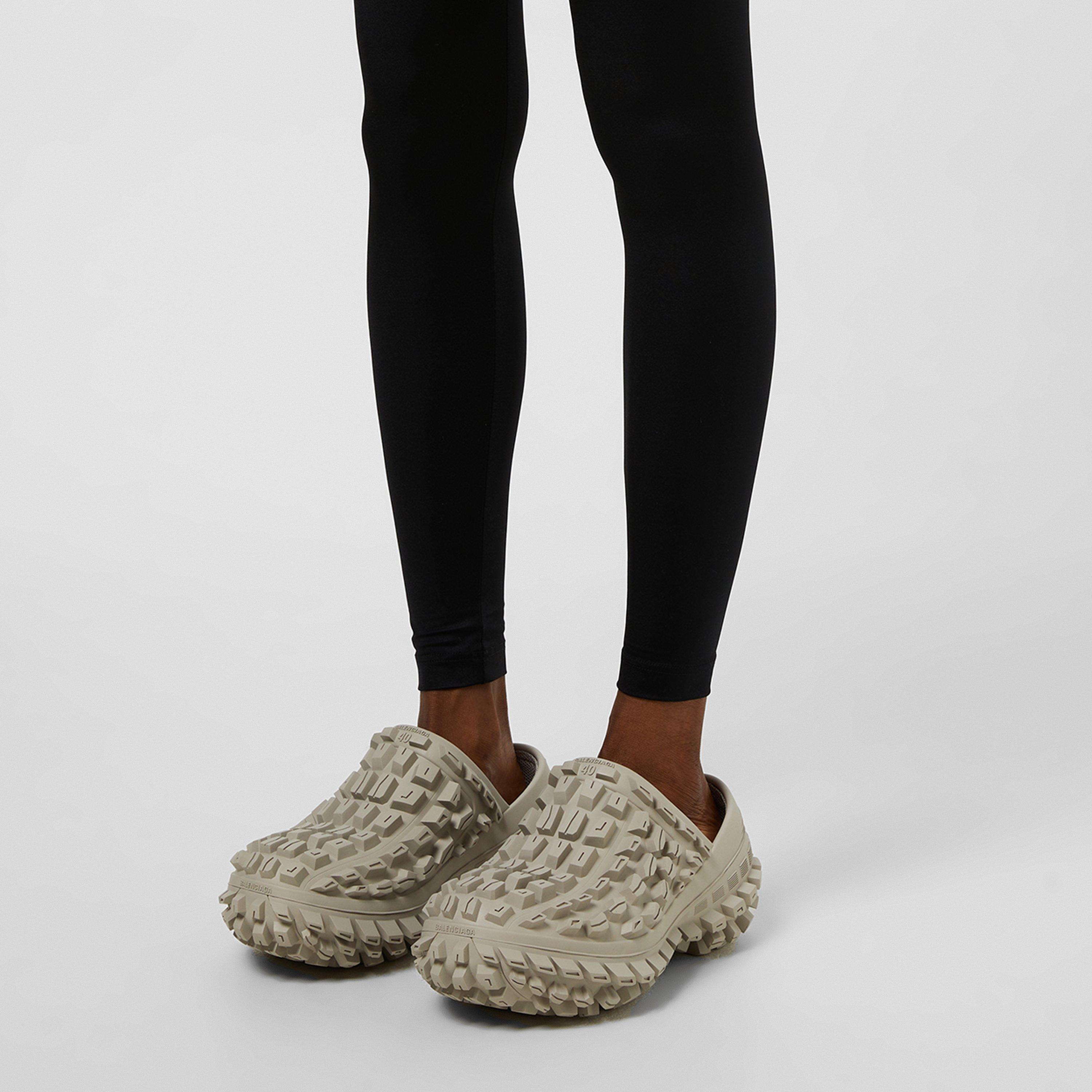 Beige - Balenciaga - Bouncer Clogs - 2