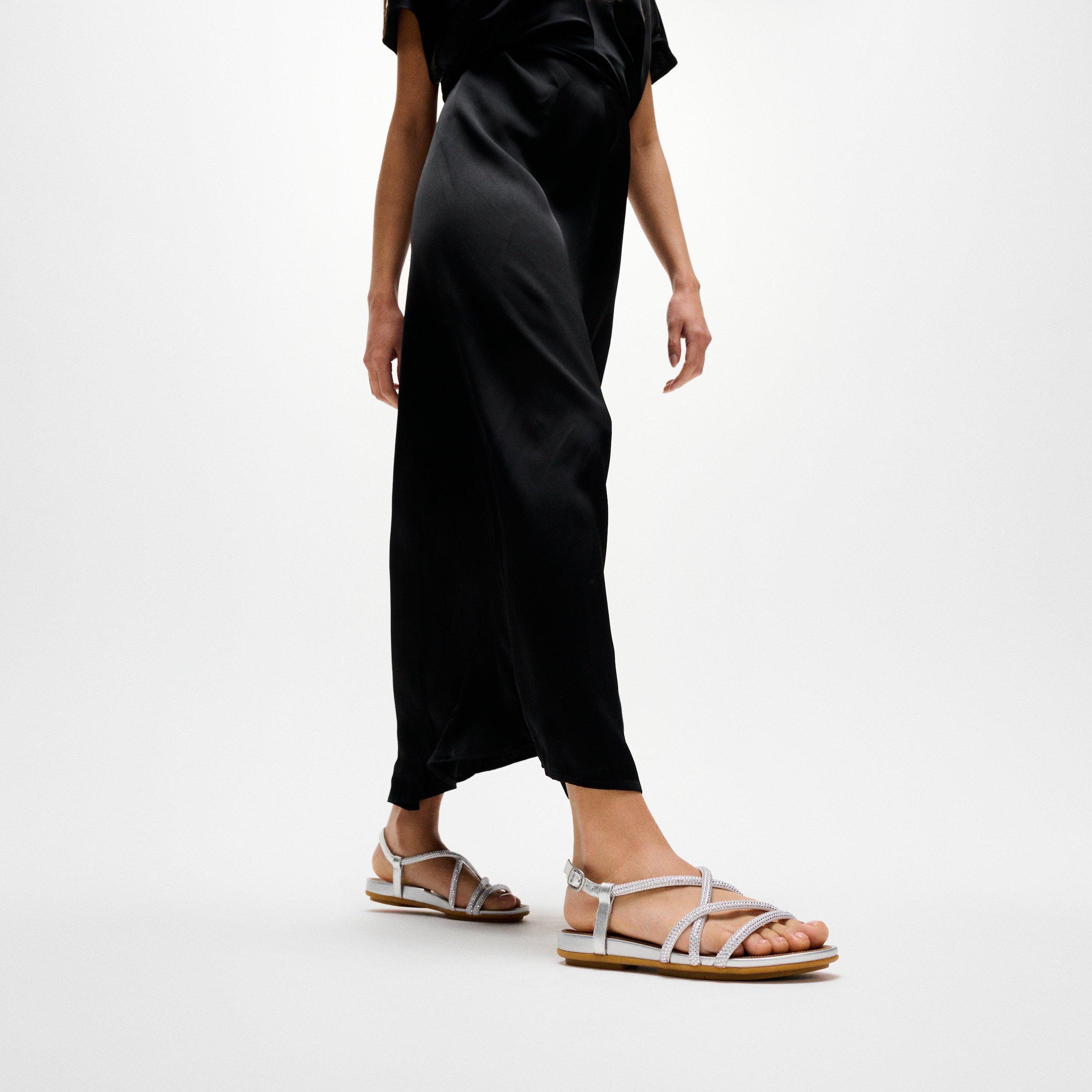 Silver - Fitflop - Women's Flat Sandals - 2