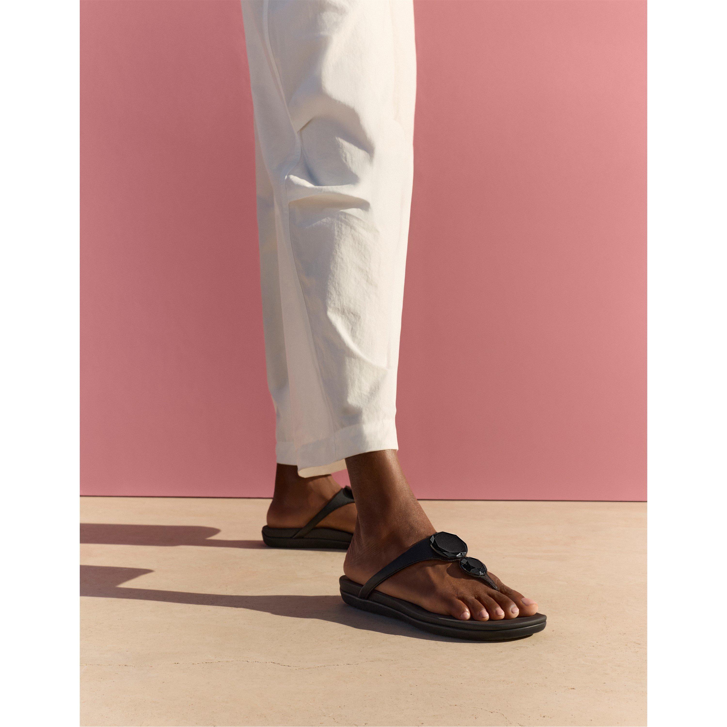 Black - Fitflop - Women's Flat Sandals - 2