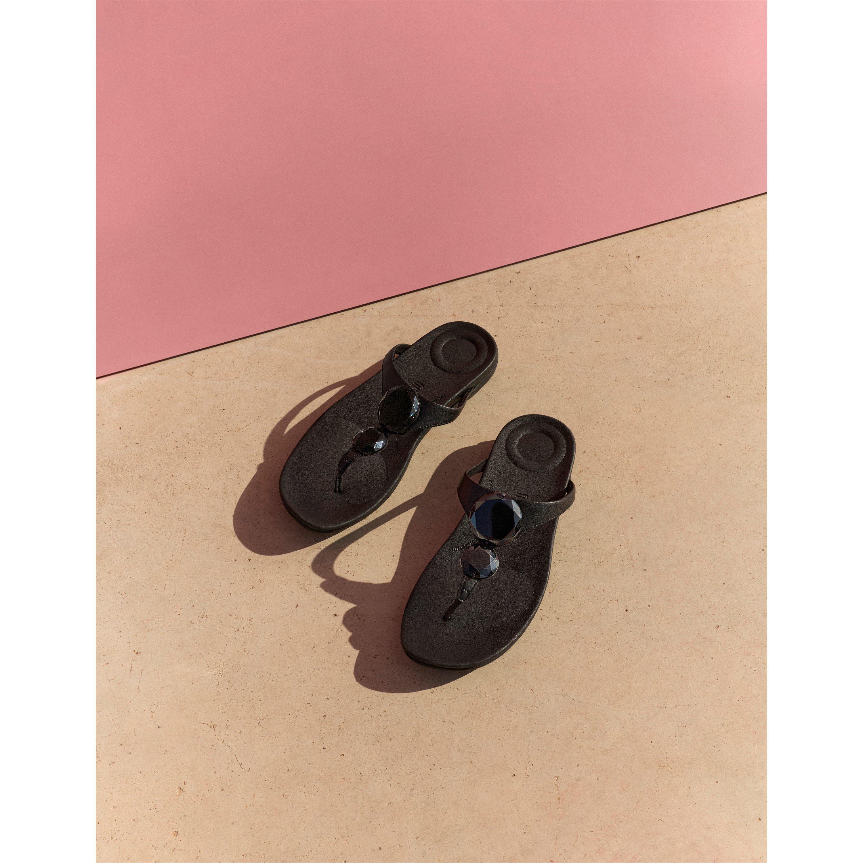 Black - Fitflop - Women's Flat Sandals - 8