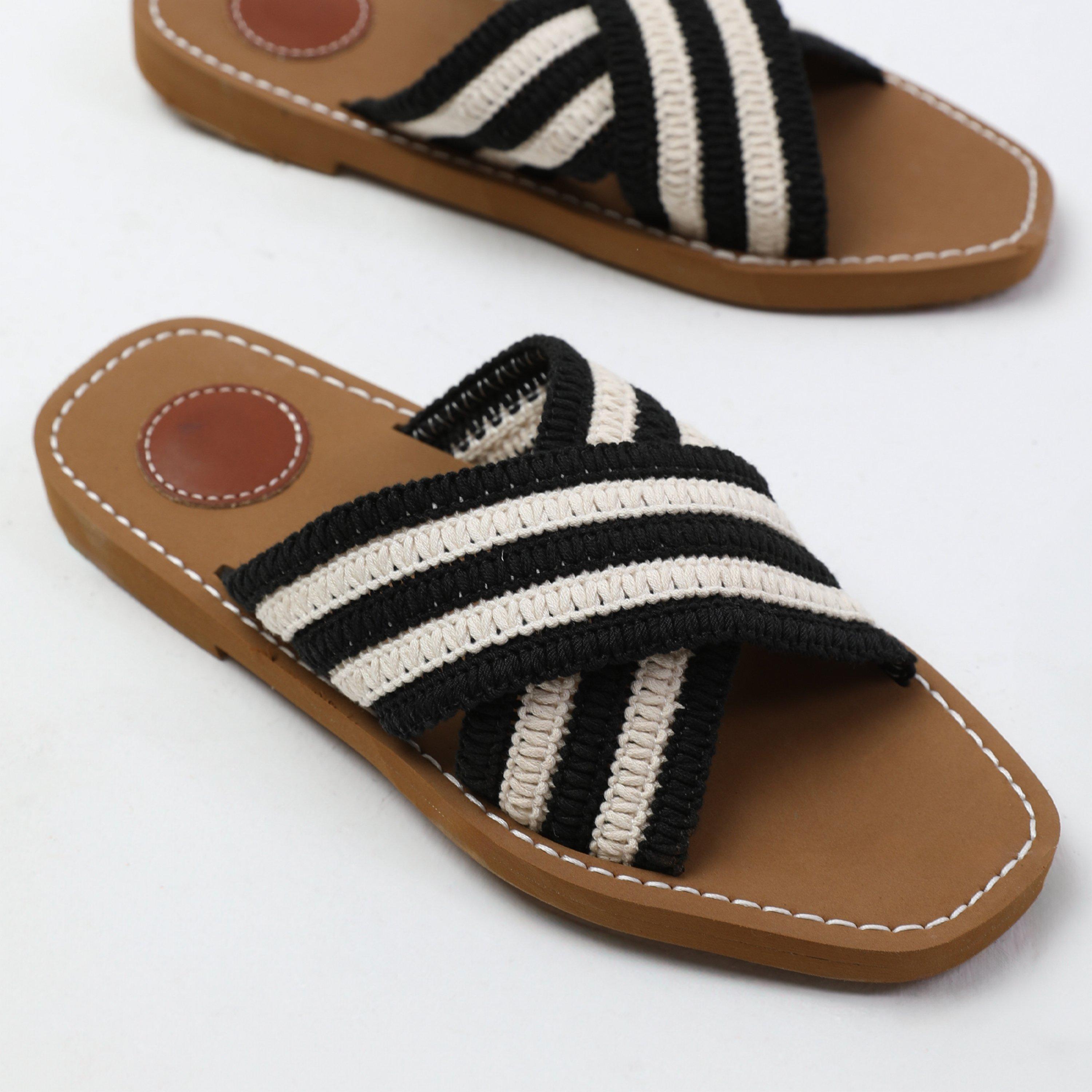 Black - Wheres That From - Women's Woven Flat Sandals - 2