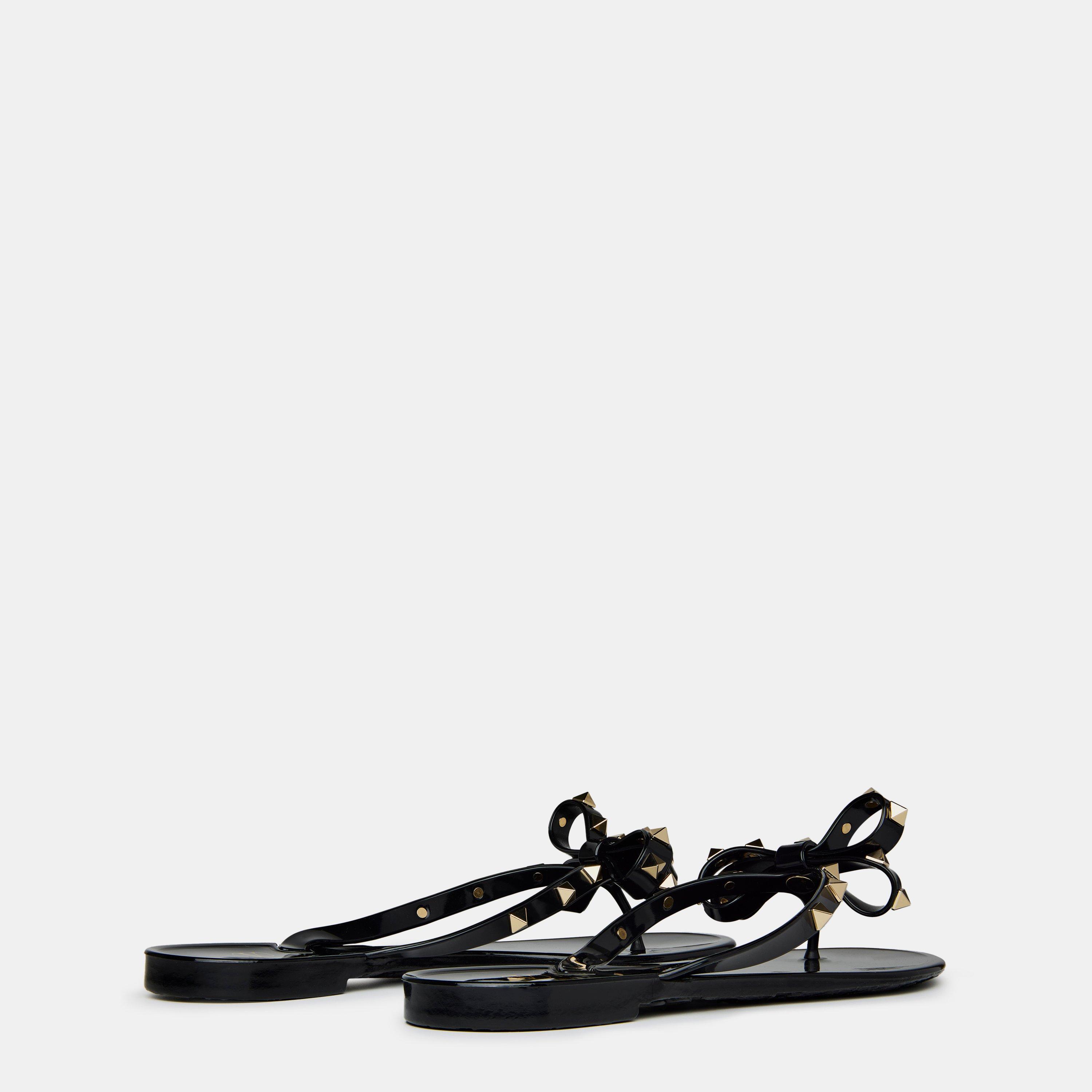 Black 0NO - Valentino Garavani - Rockstud Thong Sandals - 5