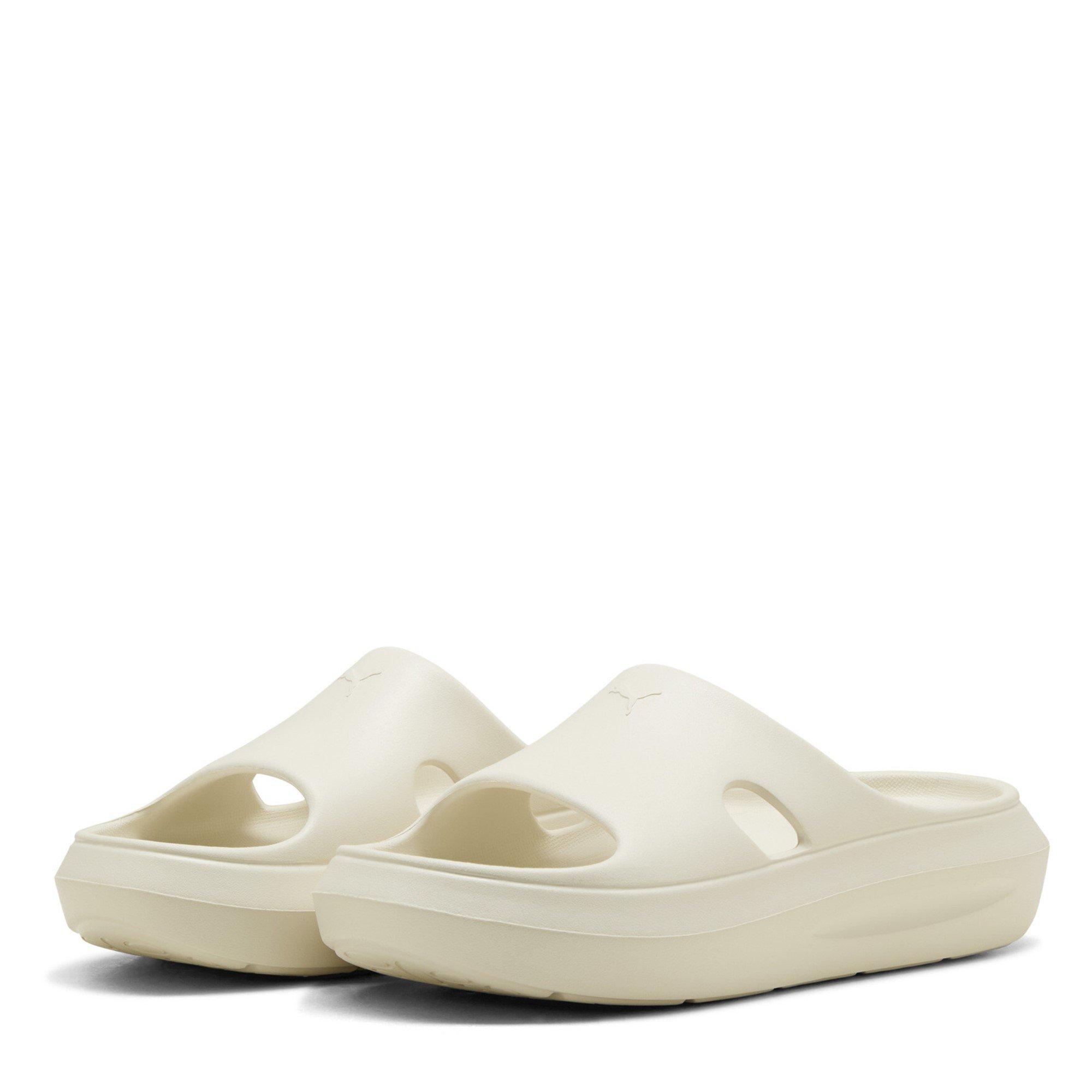 Women's Flat Sandals