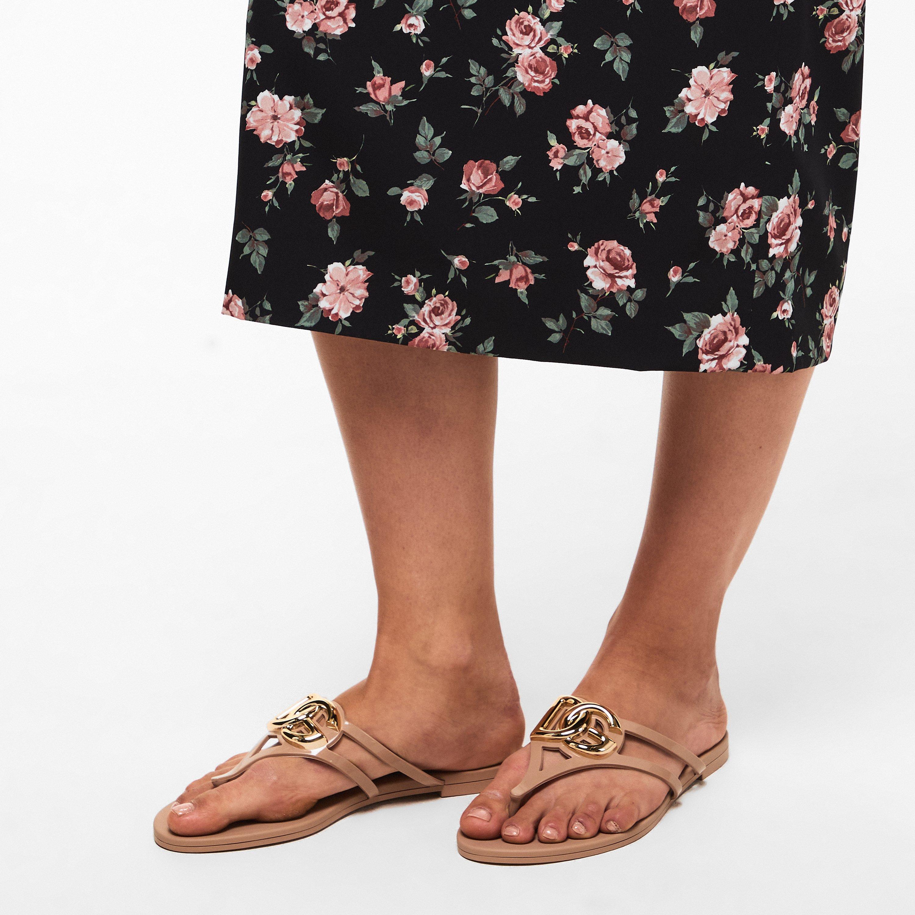 Cipria - Dolce and Gabbana - Womens Logo Thong Sandals - 3