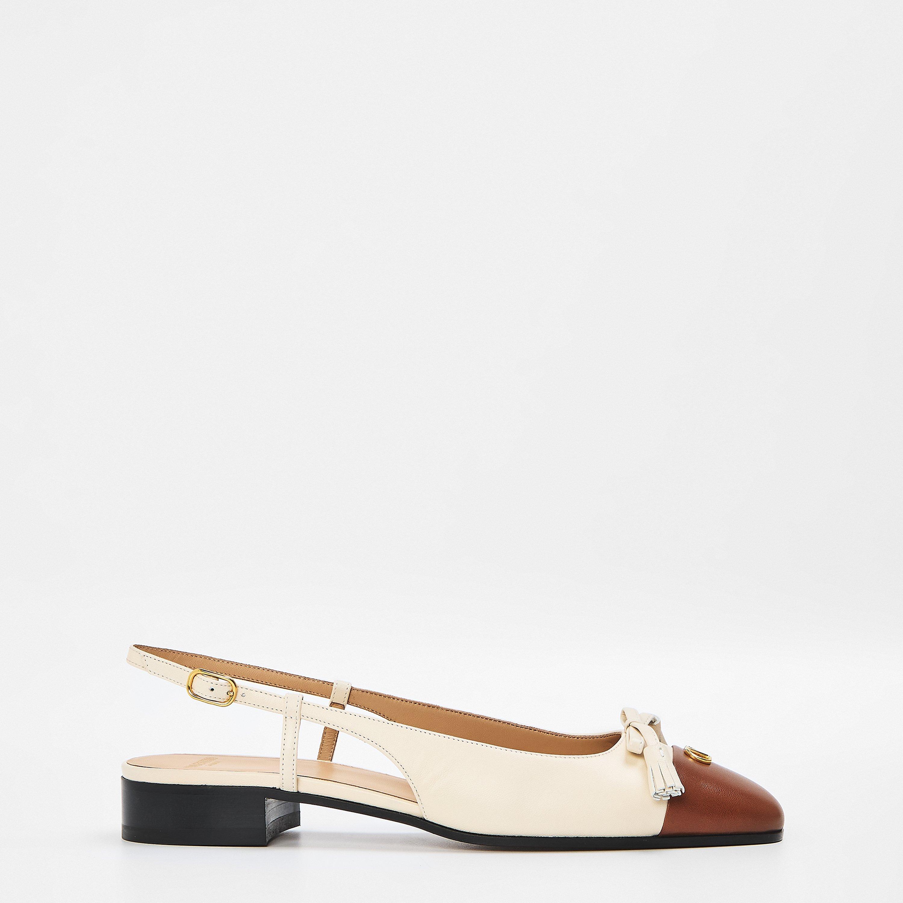 【VALENTINO】 最新作★DU ROI KID バレリーナ 25MMM Valentino Garavani | Du Roi Kid Ballerina 25mmm Slingbacks