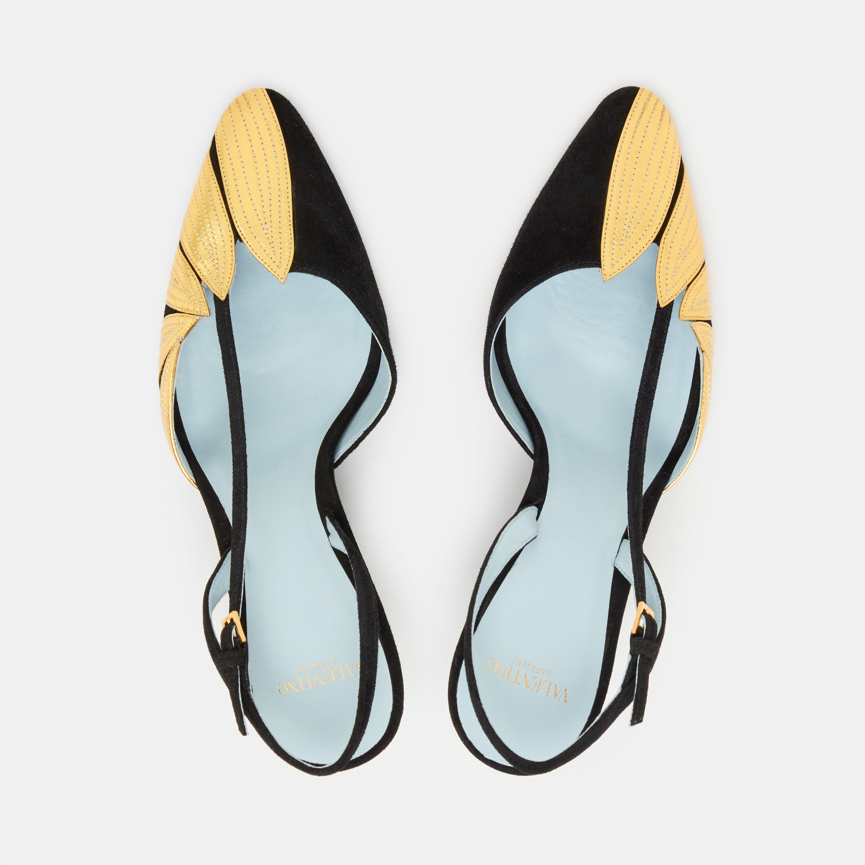 Nero/ Gold - Valentino Garavani - Women's Folie Slingbacks - 5