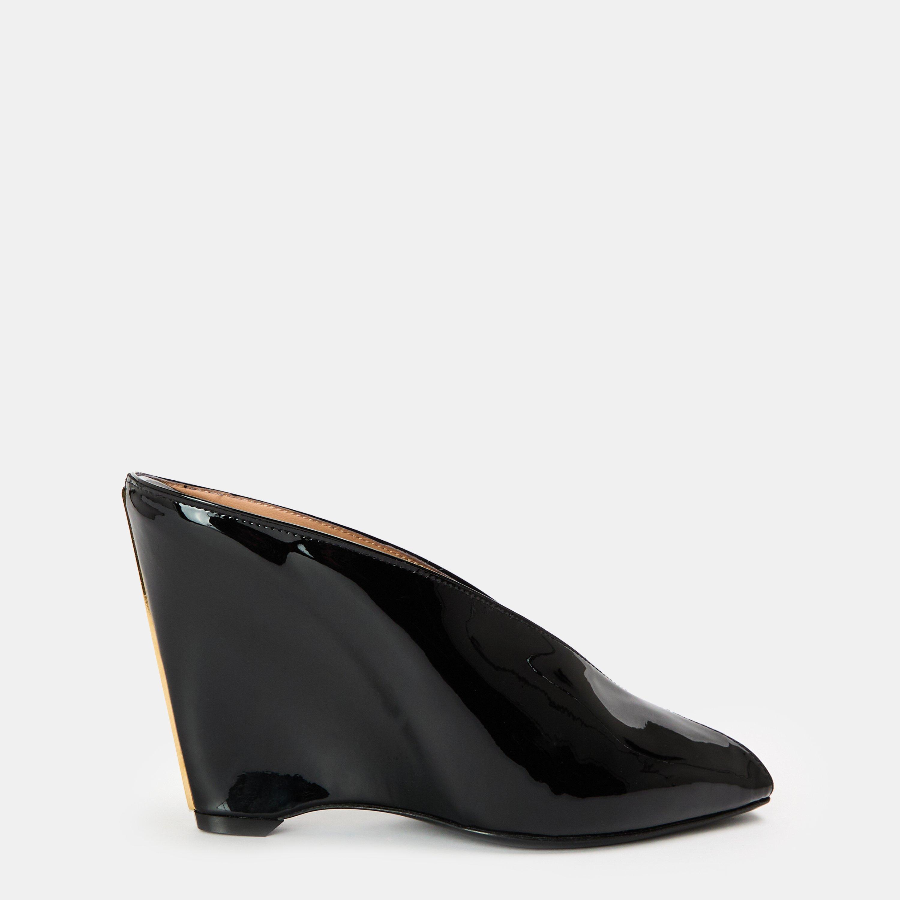 Ferragamo Women's Runway Wedge Heeled Sandals - Nero - Size 6 (39)