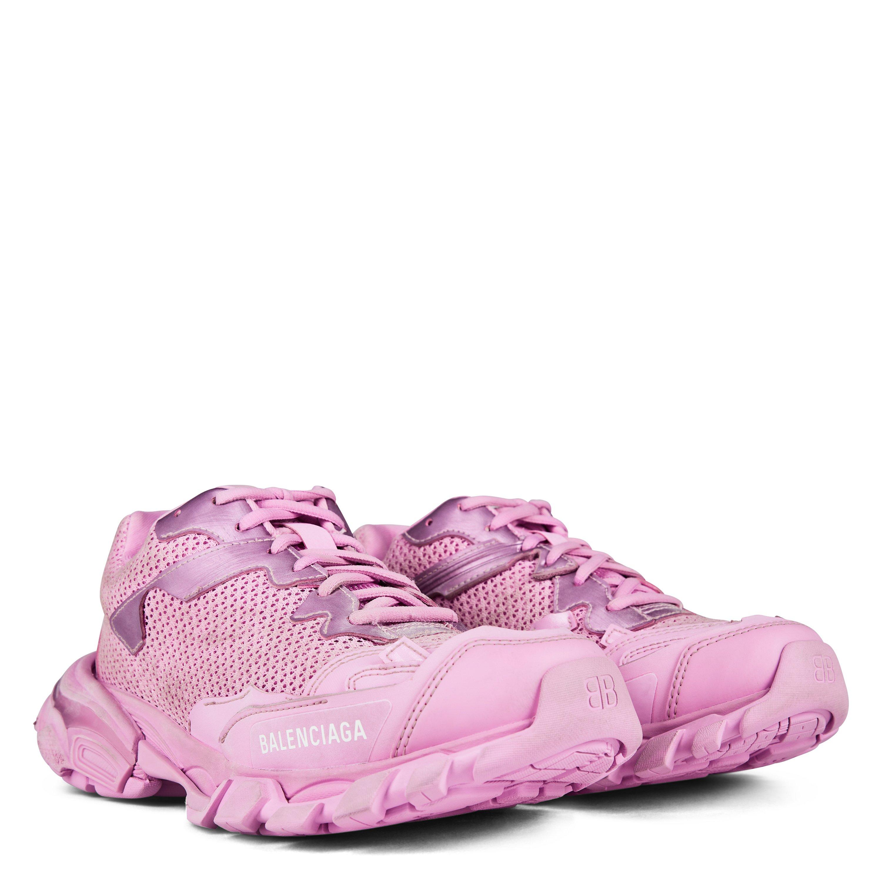 スニーカー BALENCIAGA Track.3 Sneakers  in Pink (700873-W3RF1-5090) Balenciaga | Track 3 Sneakers | Runners | Cruise Fashion