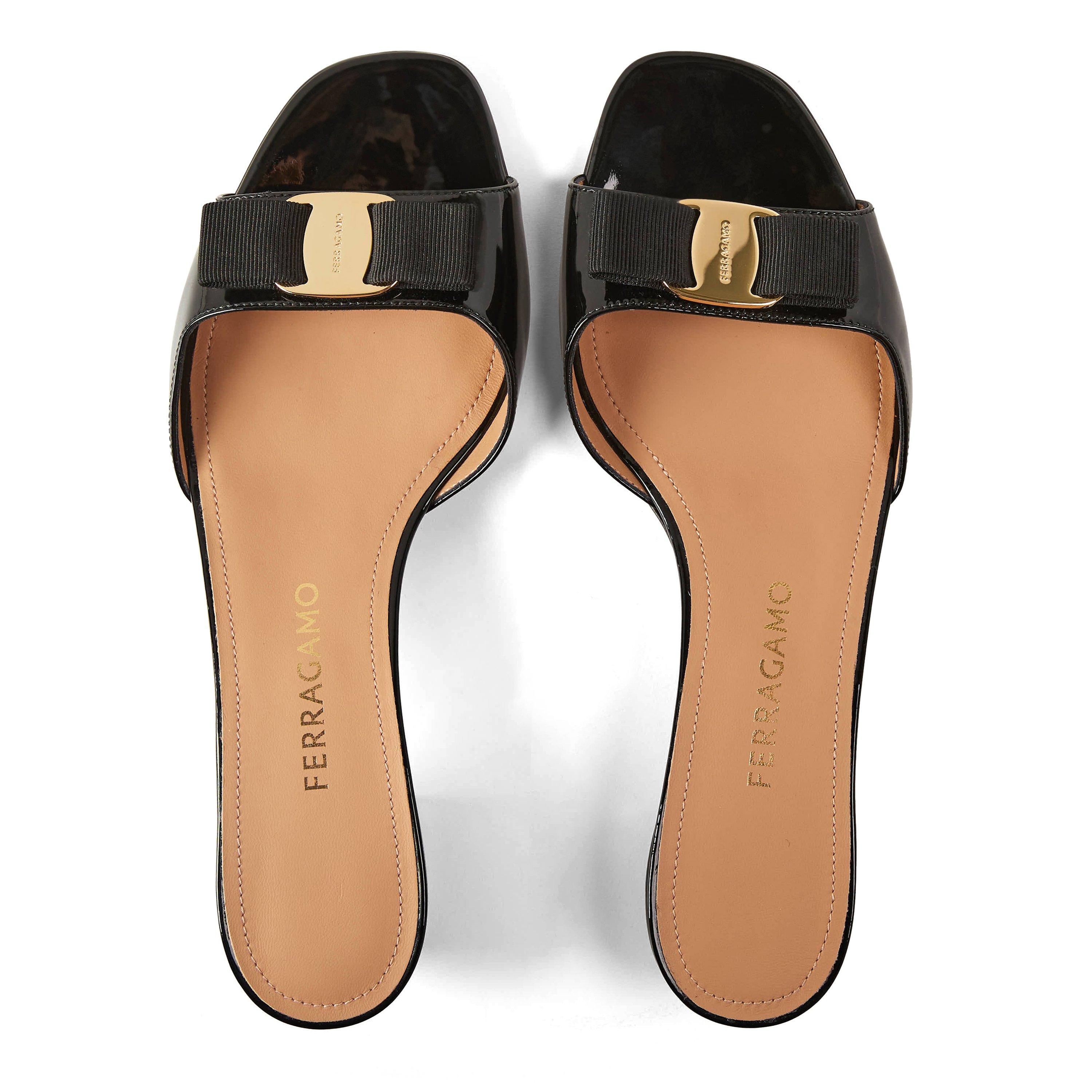 Nero - Ferragamo - Women's Vanilla Block Heel Court Shoes - 4