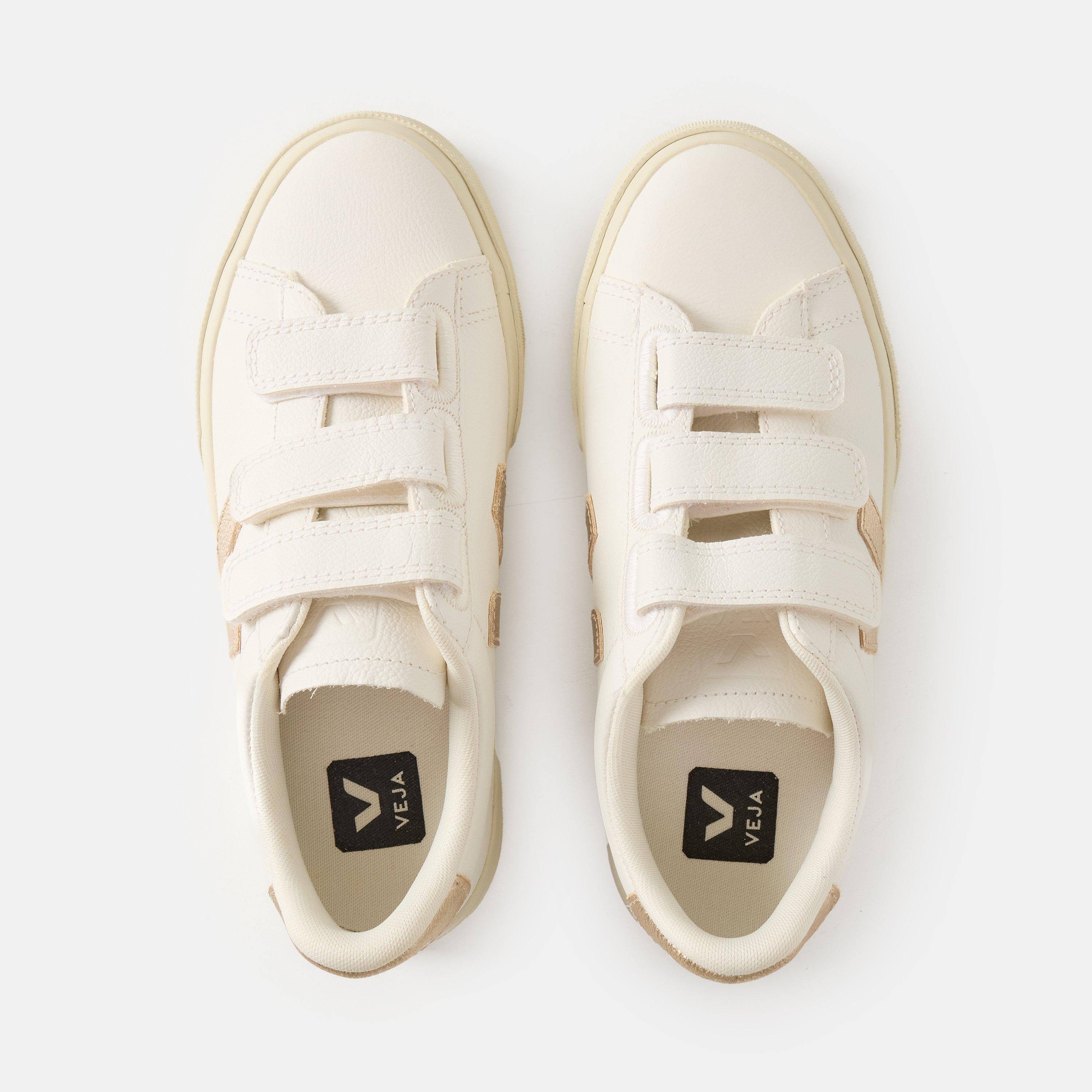 White/Platine - Veja - Women's Recife Leather Velcro Court Trainers - 4