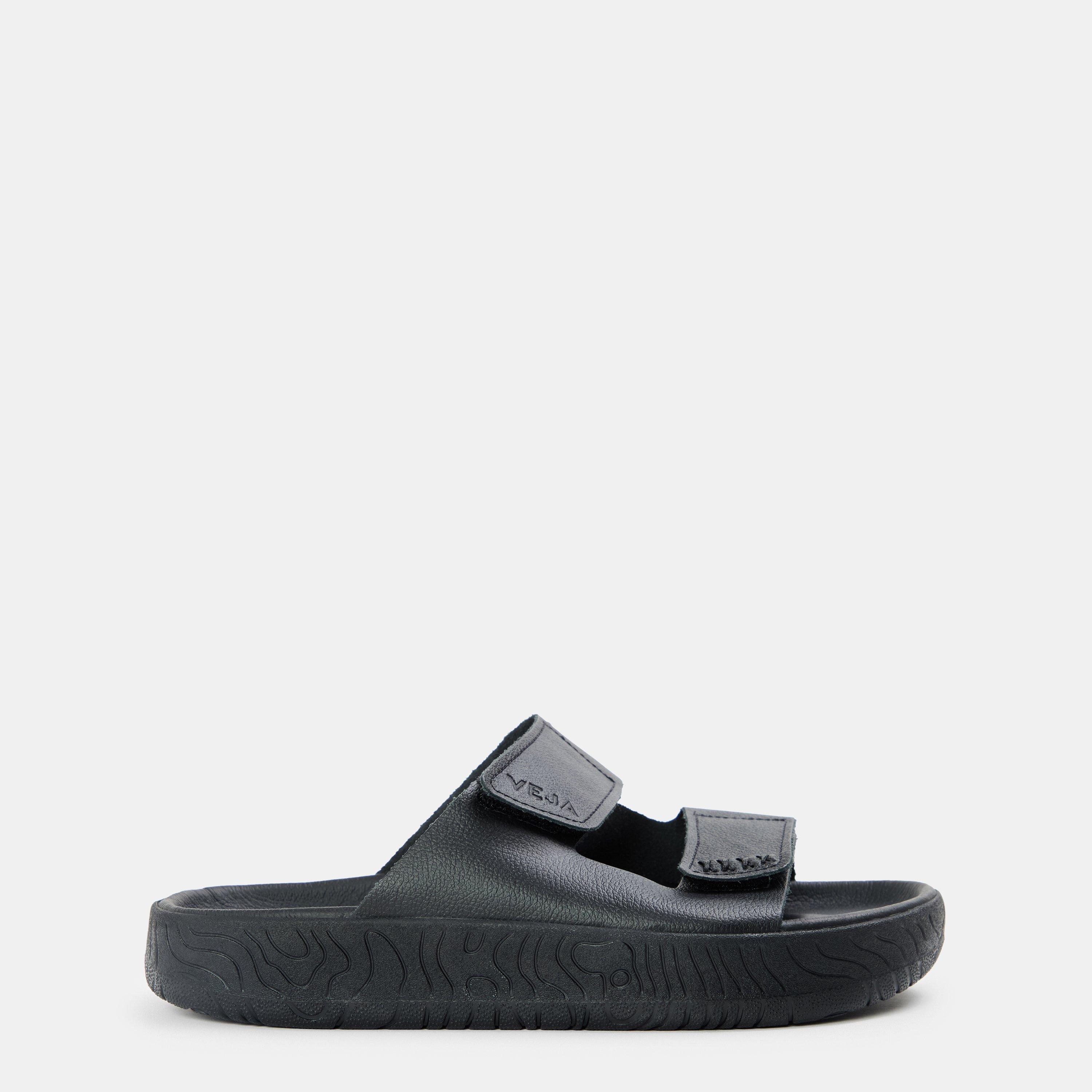 Full Black - Veja - Women's Etna Leather Flat Sandals - 1