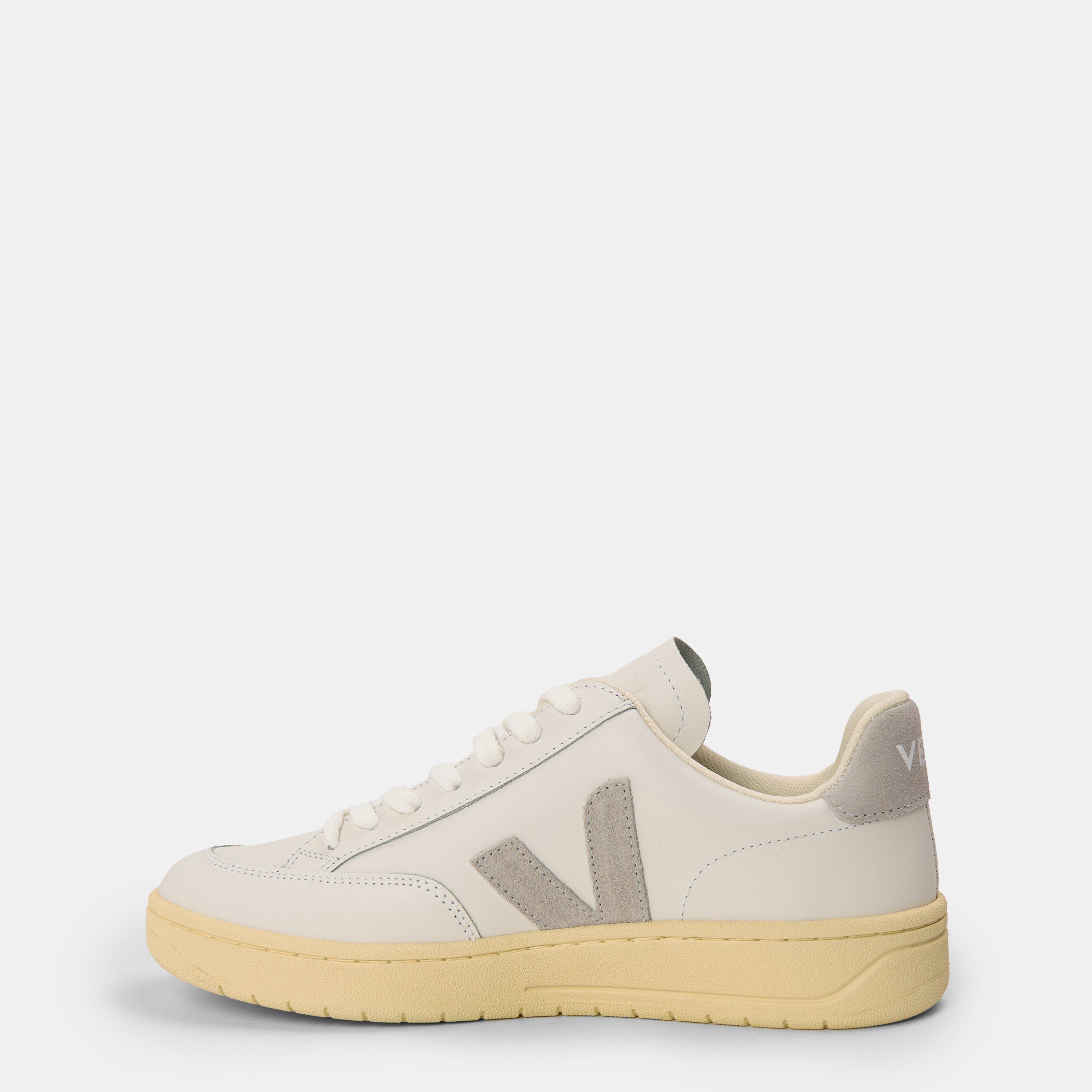 White/Grey - Veja - Women's V Leather Court Trainers - 2