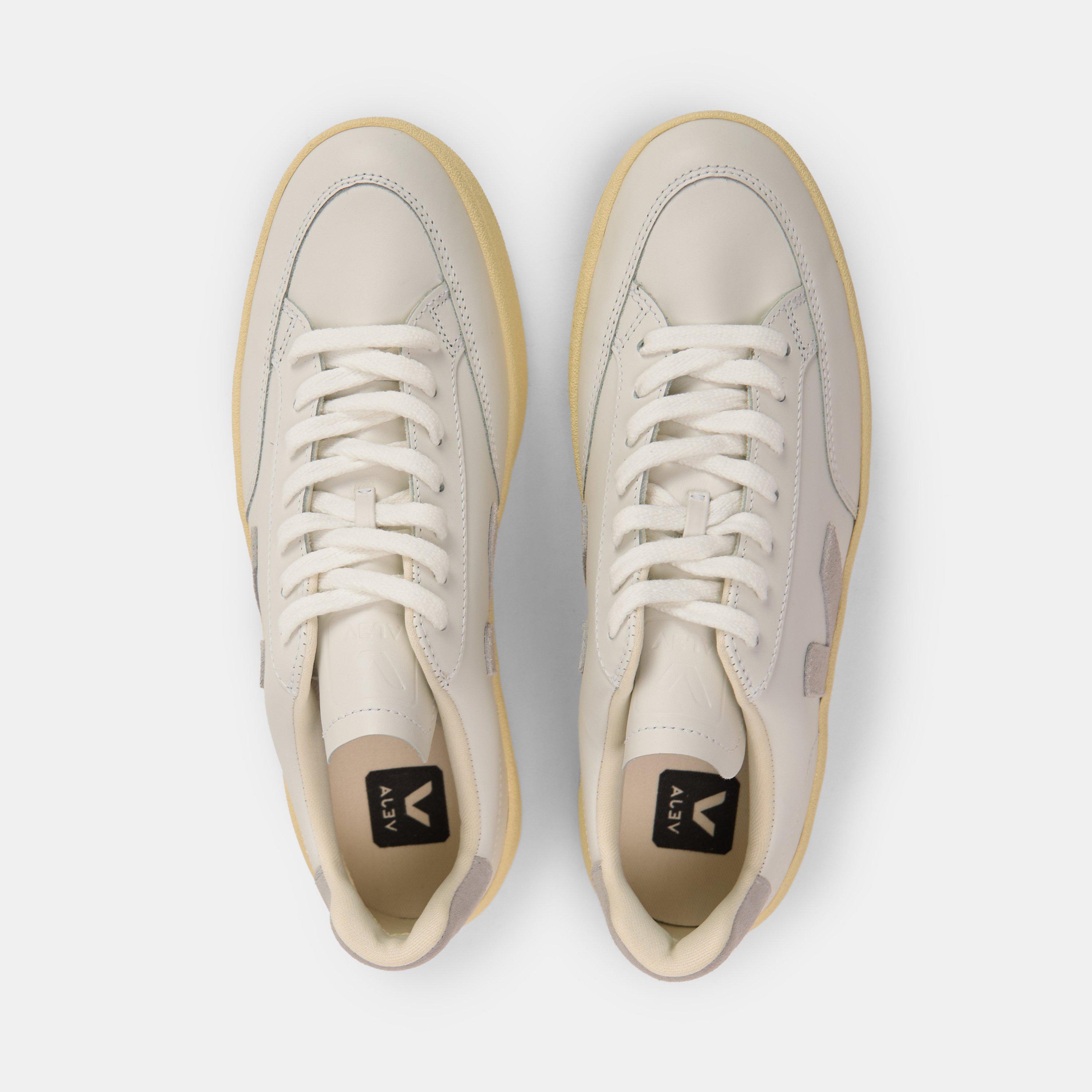 White/Grey - Veja - Women's V Leather Court Trainers - 5