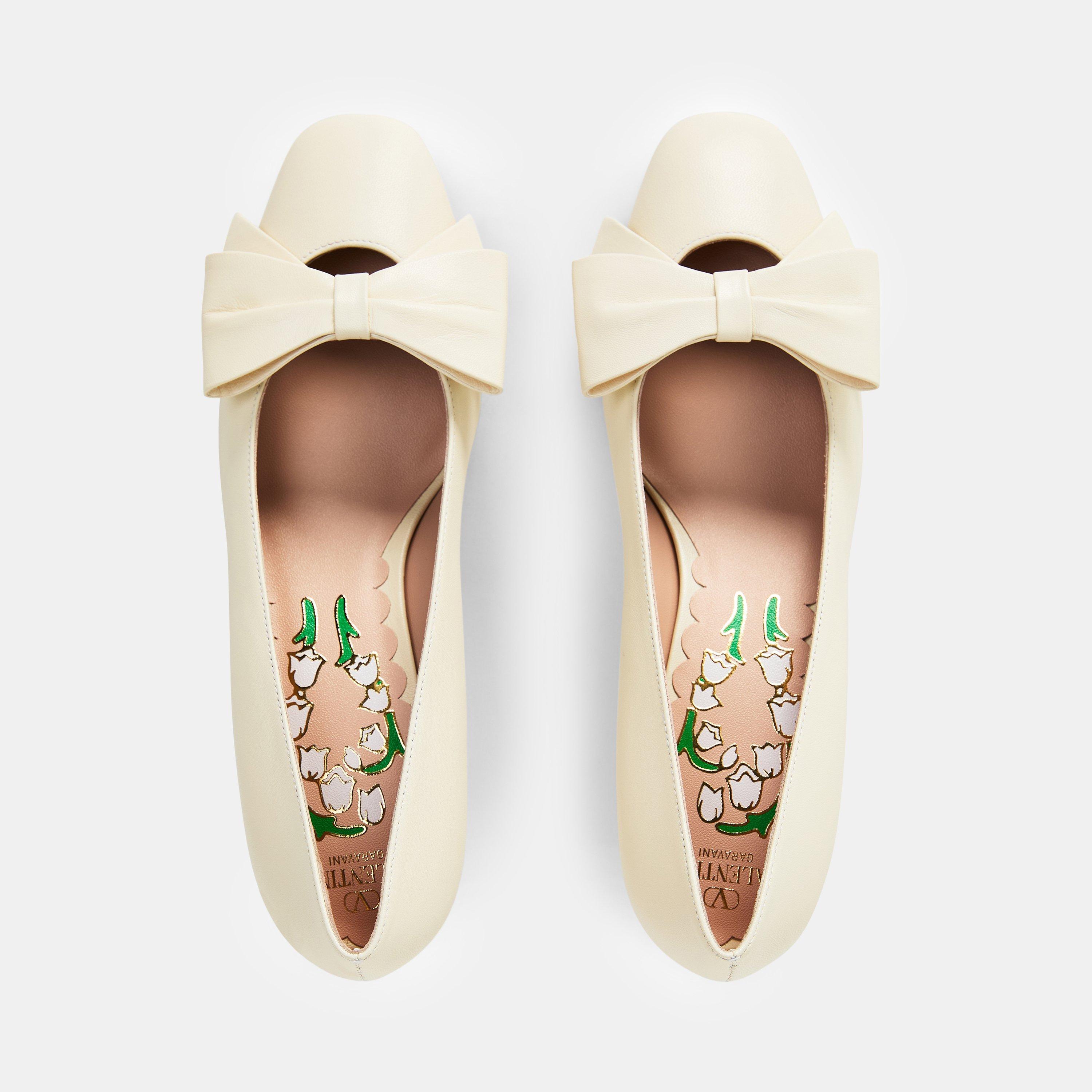 Ivory - Valentino Garavani - Bowow Pumps - 5