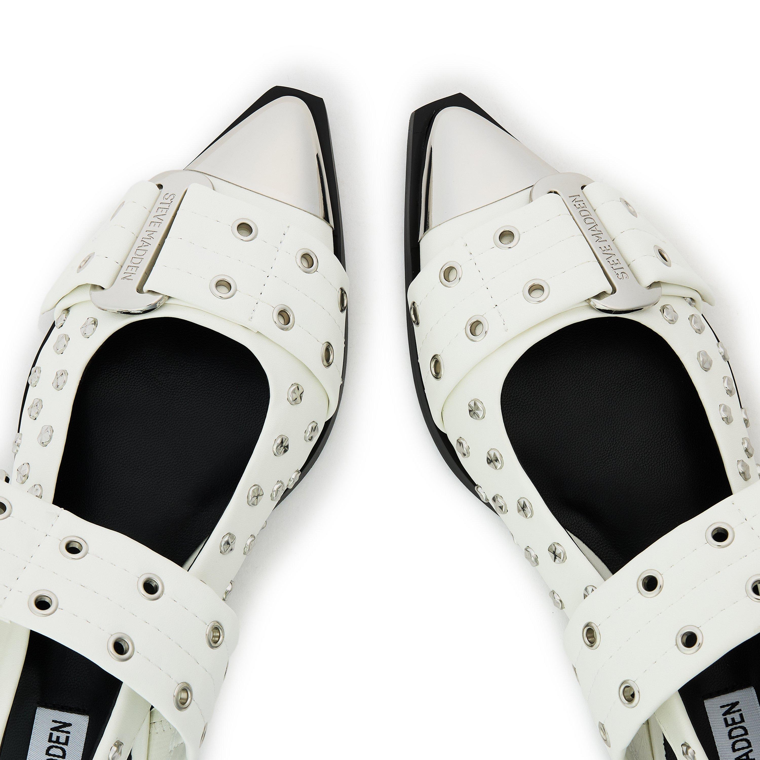 White - Steve Madden - Women's Grand Ave S Flat Sandals - 3