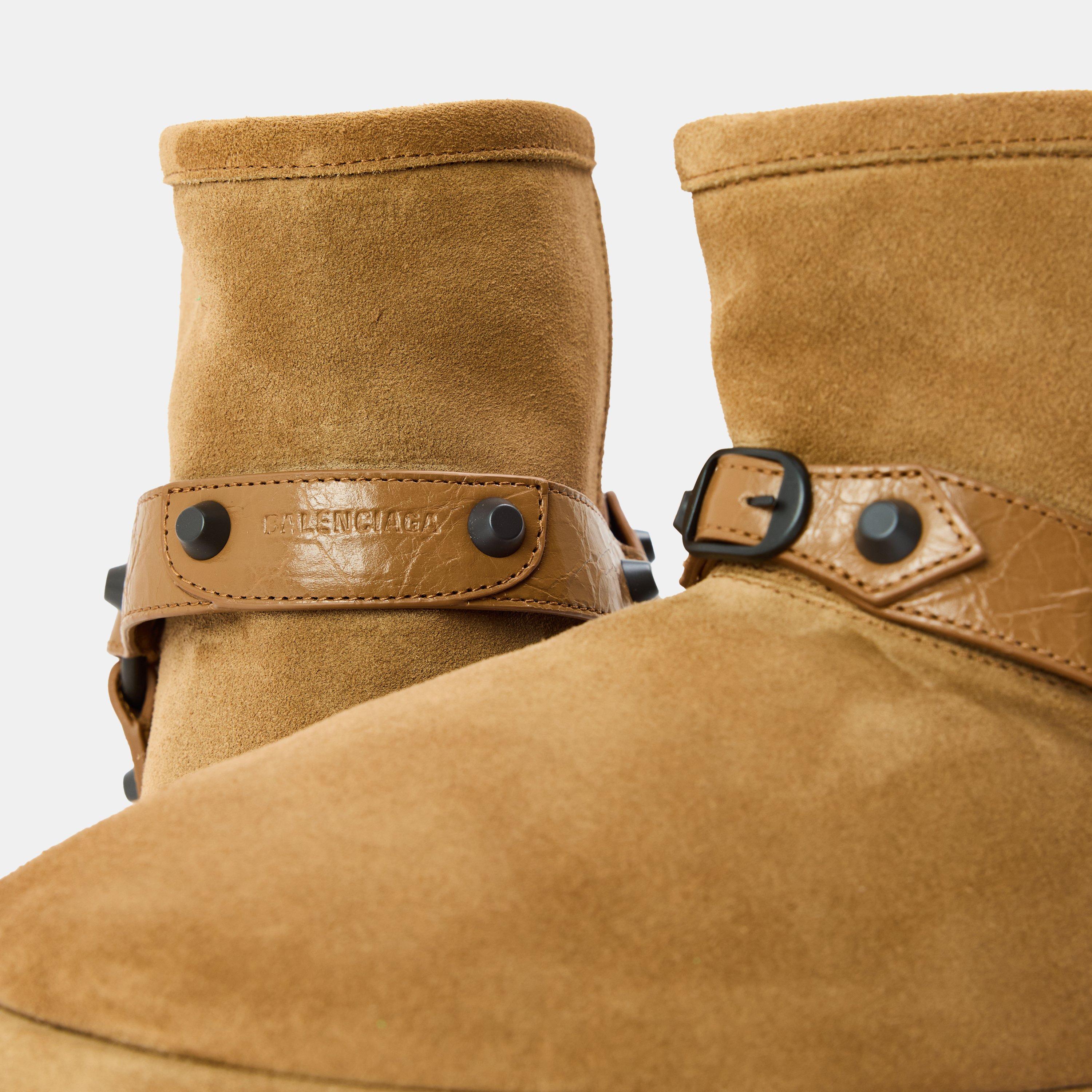 Camel/Brass - Balenciaga - Bal Alaska Bty Ld54 - 4