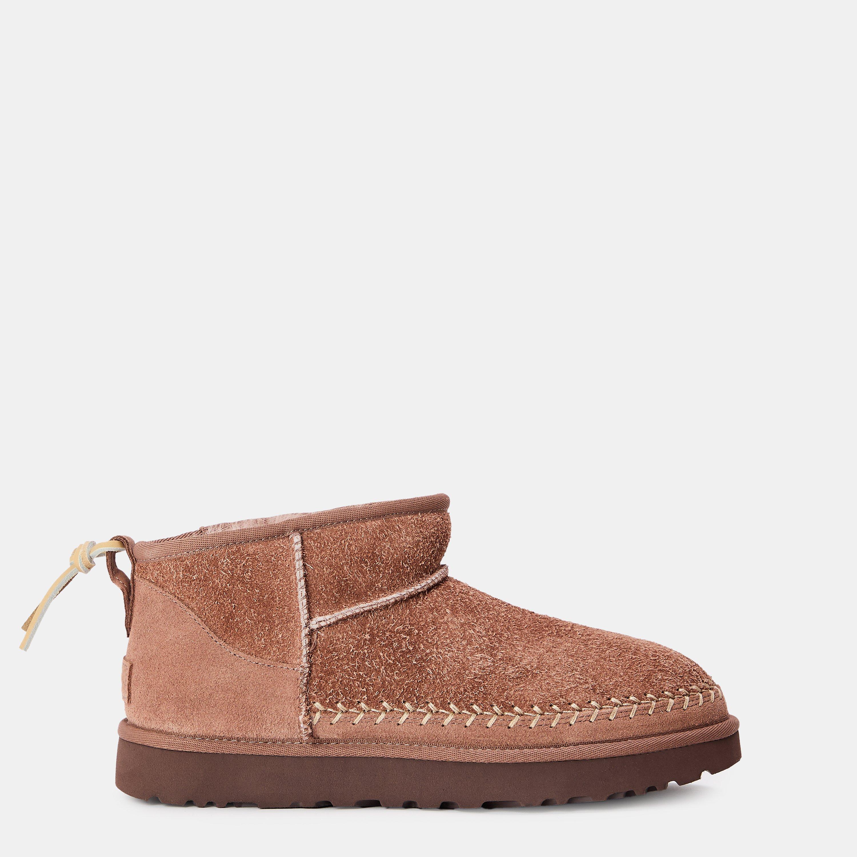 Roaky Oak - Ugg - Women's Biarritz Slip-On Snug Boots - 1