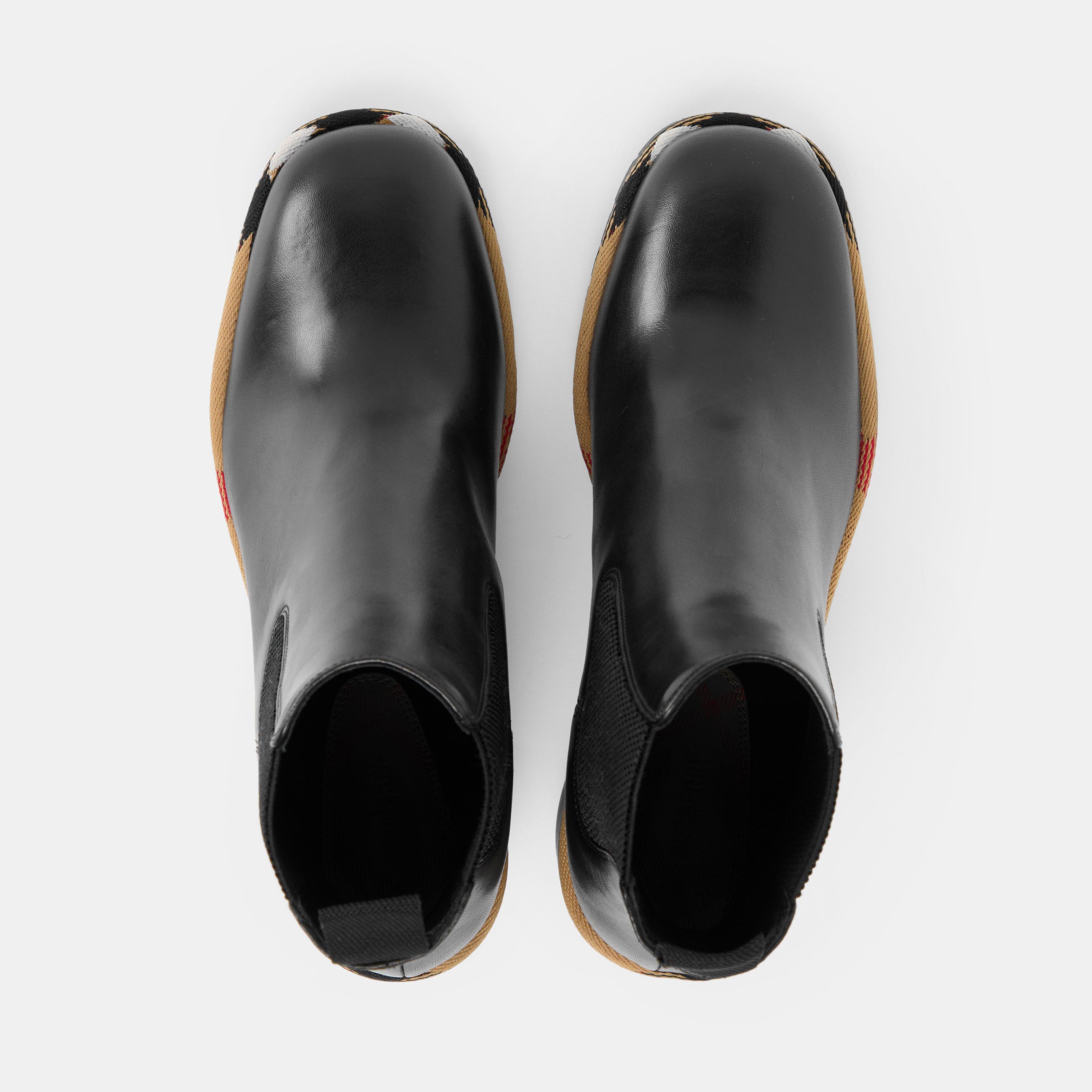 Black - Burberry - Women's Burb Gravel Heeled Ankle Boot - 5