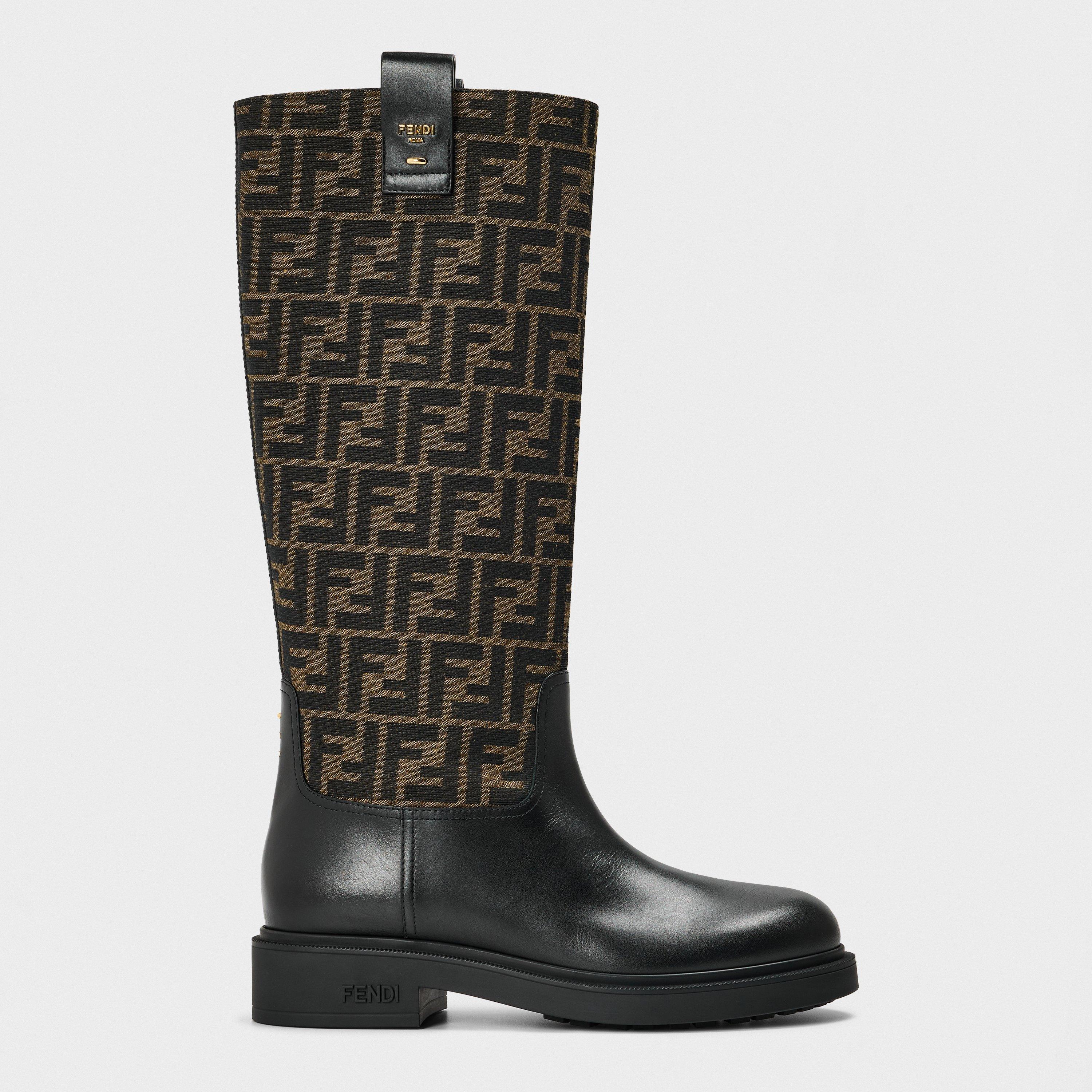 Nero/Tabacco - Fendi - Black leather and brown FF fabric boots - 1