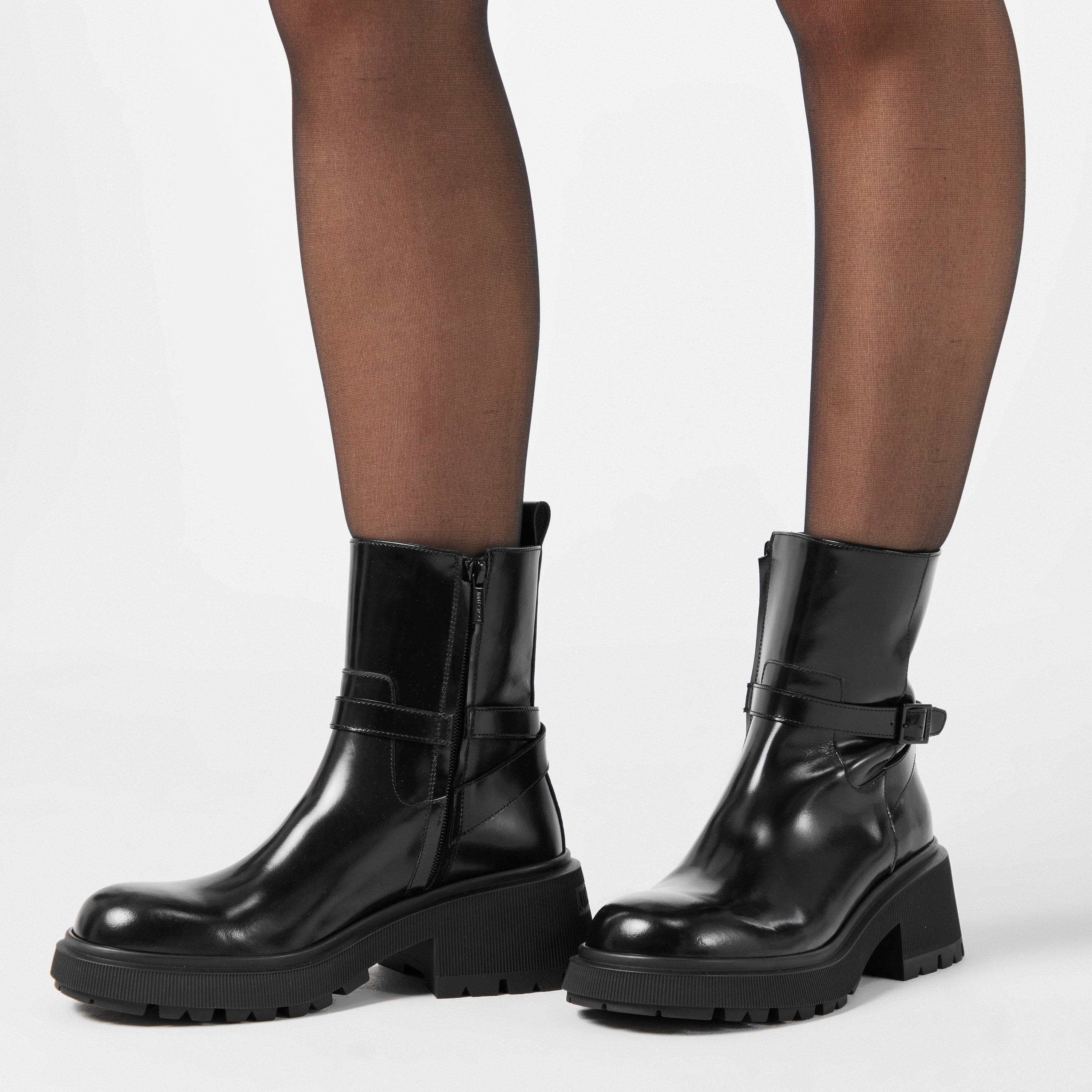 Black - Jimmy Choo - Women's Conny Flat Ankle Boots - 3