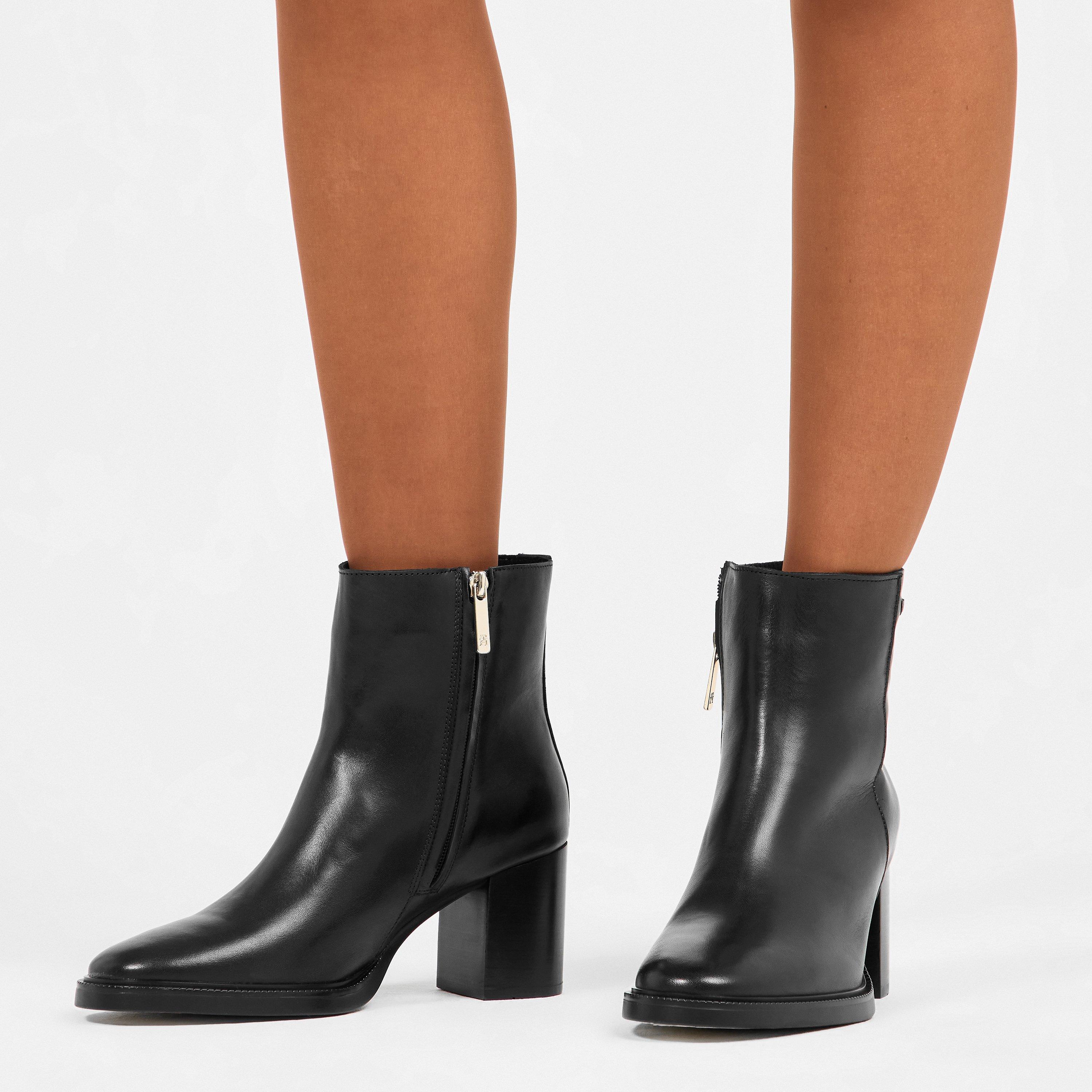 Black - Tommy Hilfiger - Women's Stacked Heel Ankle Boots - 3