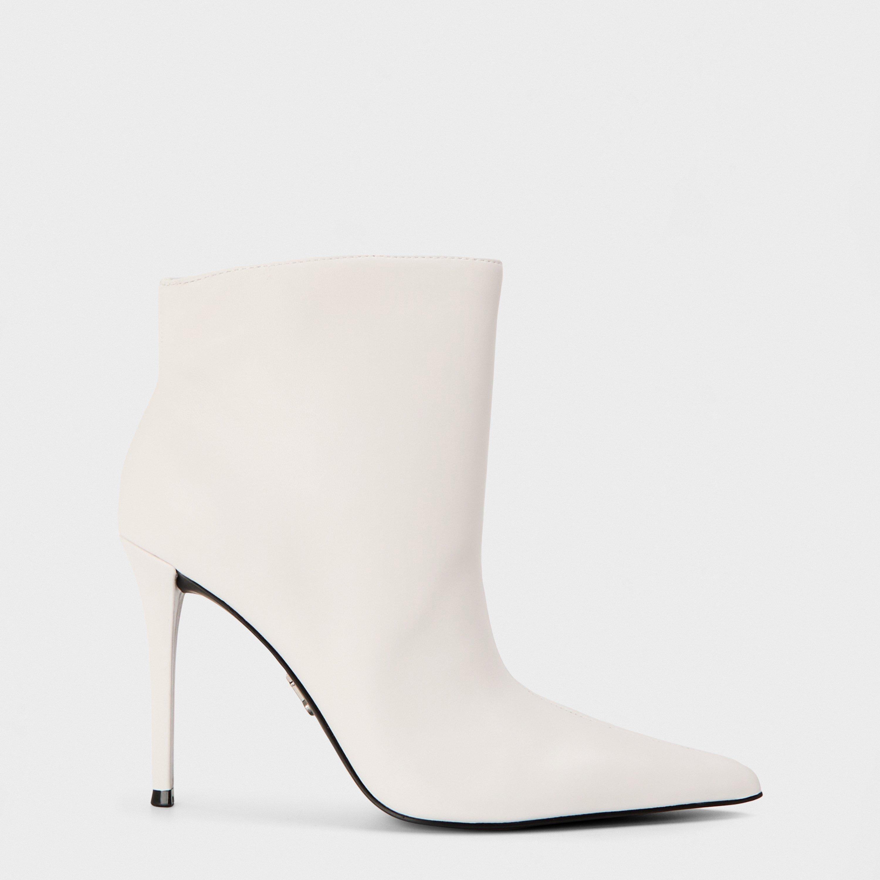 Steve Madden Women's Sentinel Ankle Heeled Boots - White Lthr - 8 (41)