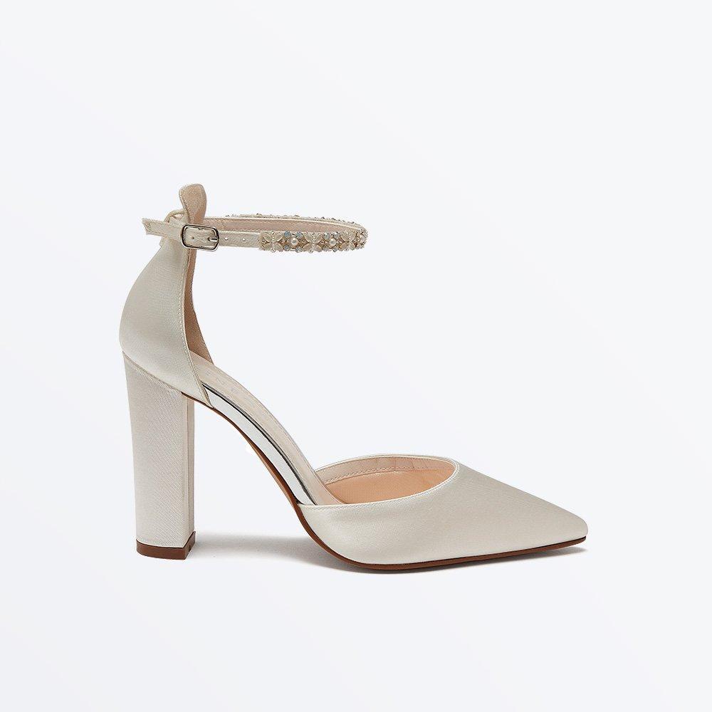 Rainbow Women's Block Heel Court Shoes - Ivory - 7 (40)