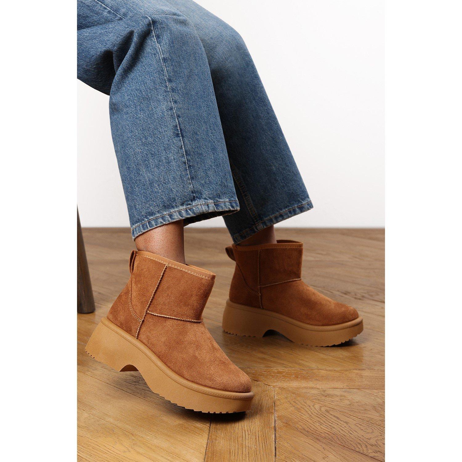 ChestnutSuede - Wheres That From - Women's Platform Ankle Boot - 7
