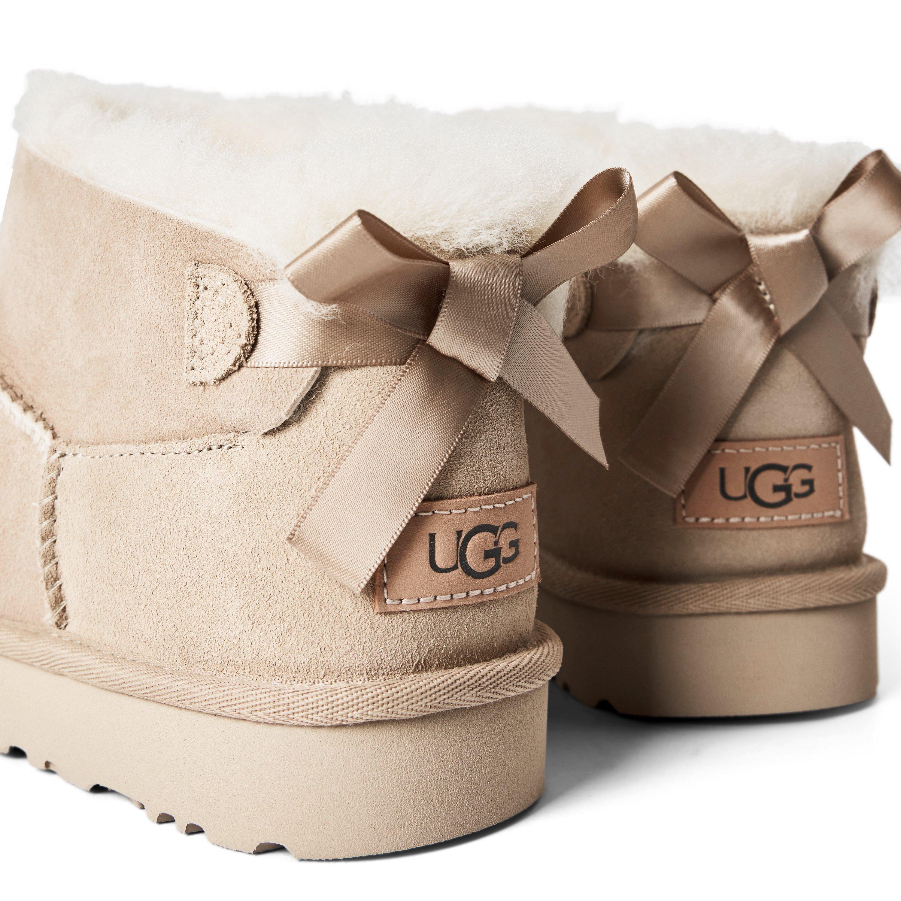 Sand - Ugg - Ugg Classic Bailey Ld64 - 3