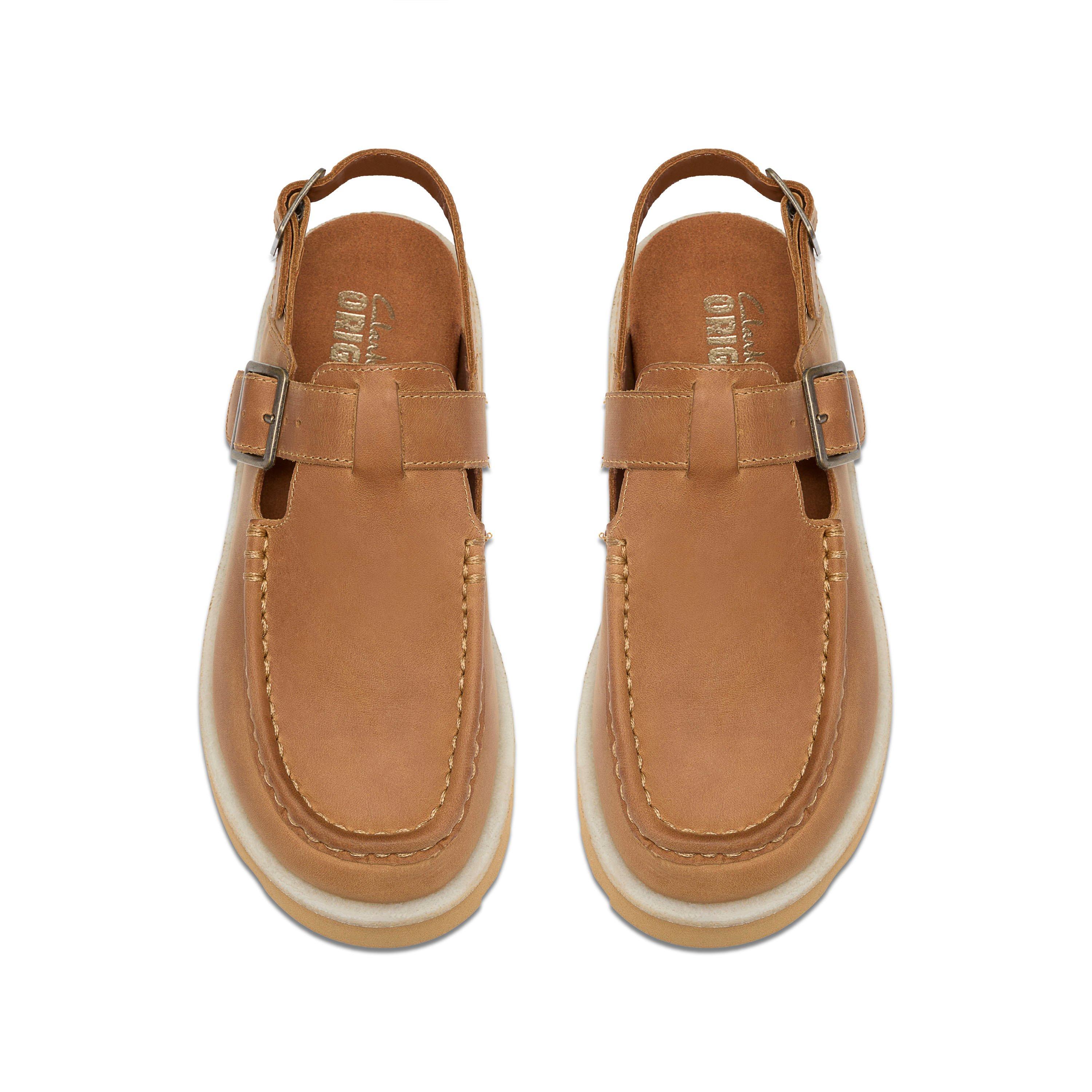 Brown - Clarks Originals - Women's Meare Easy Leather Moc-Toe Shoes - 6
