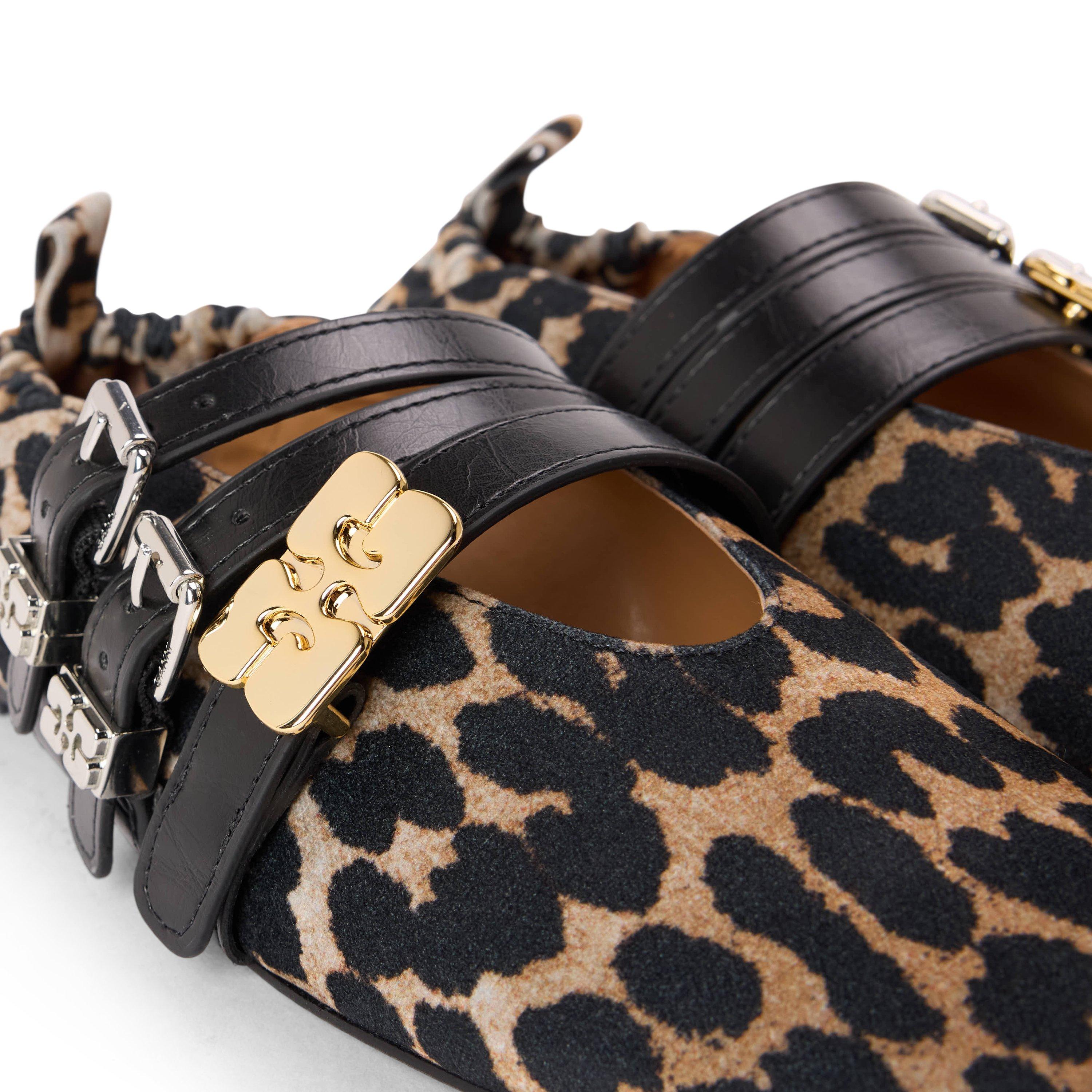 Almond Milk - Ganni - Women's Tropical Flocked Printed Ballet Pumps - 3