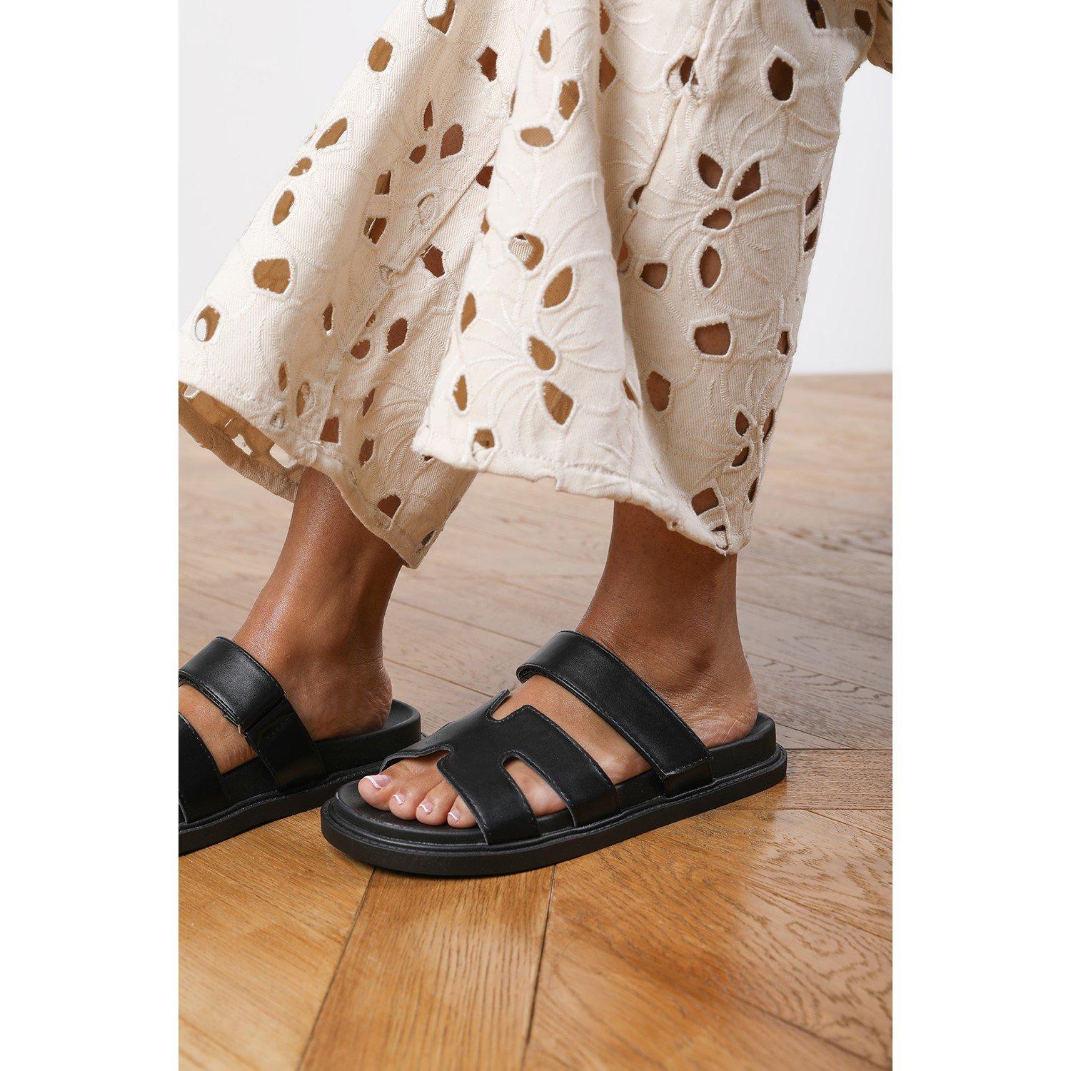 Zwart PU - Wheres That From - Where’s Cut Out Velcro Strap Footbed Sandals - 2