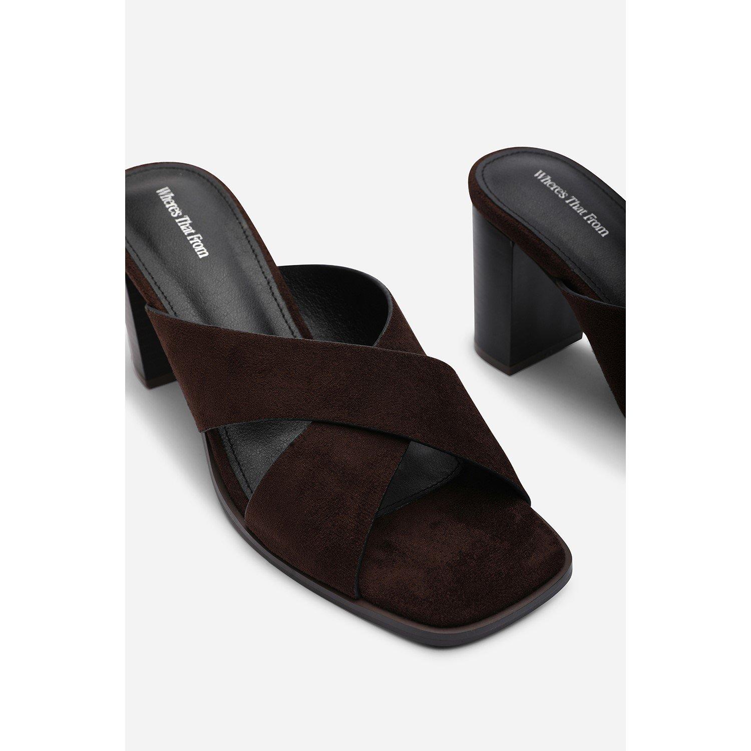 Dk Bruin Suède - Wheres That From - Where’s Crossover Strap Block Heel Sandal - 5