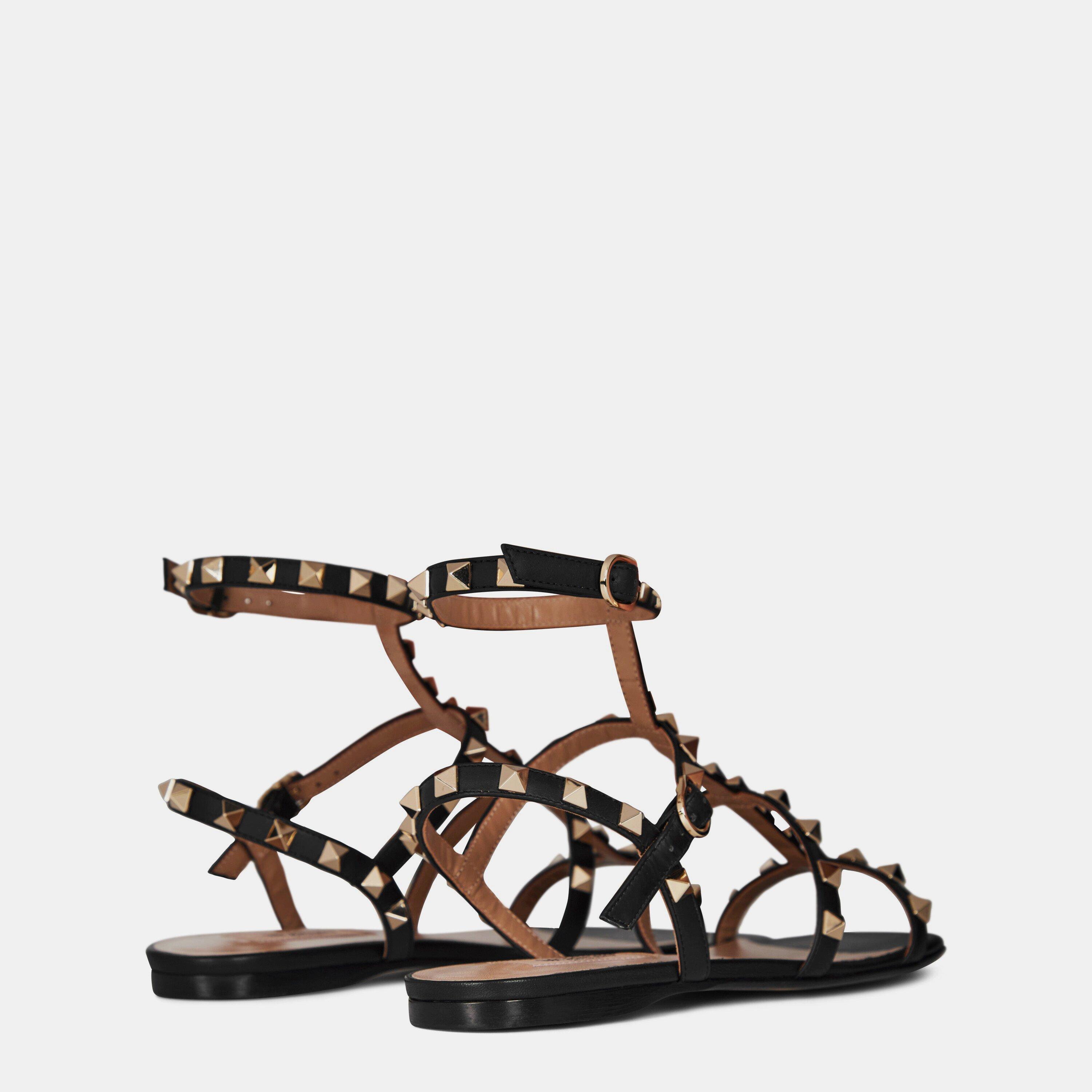 Black 0NO - Valentino Garavani - Rockstud Leather Flat Sandals - 5