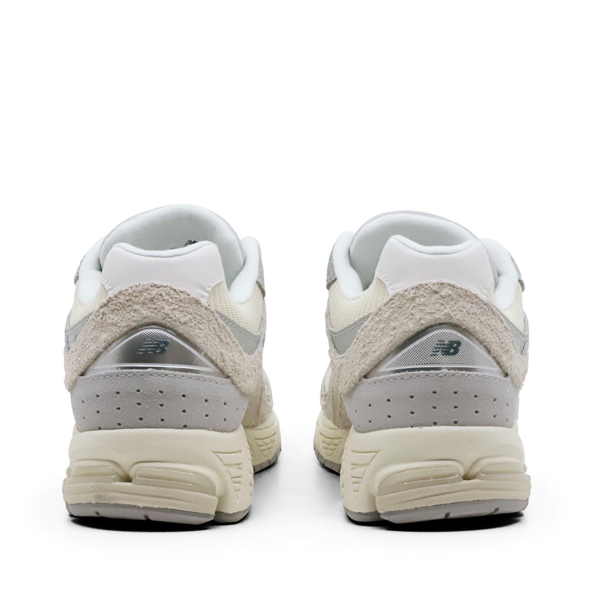 Beige/Grey - New Balance - Balance M2002rv1 D 045 Runners Womens - 4