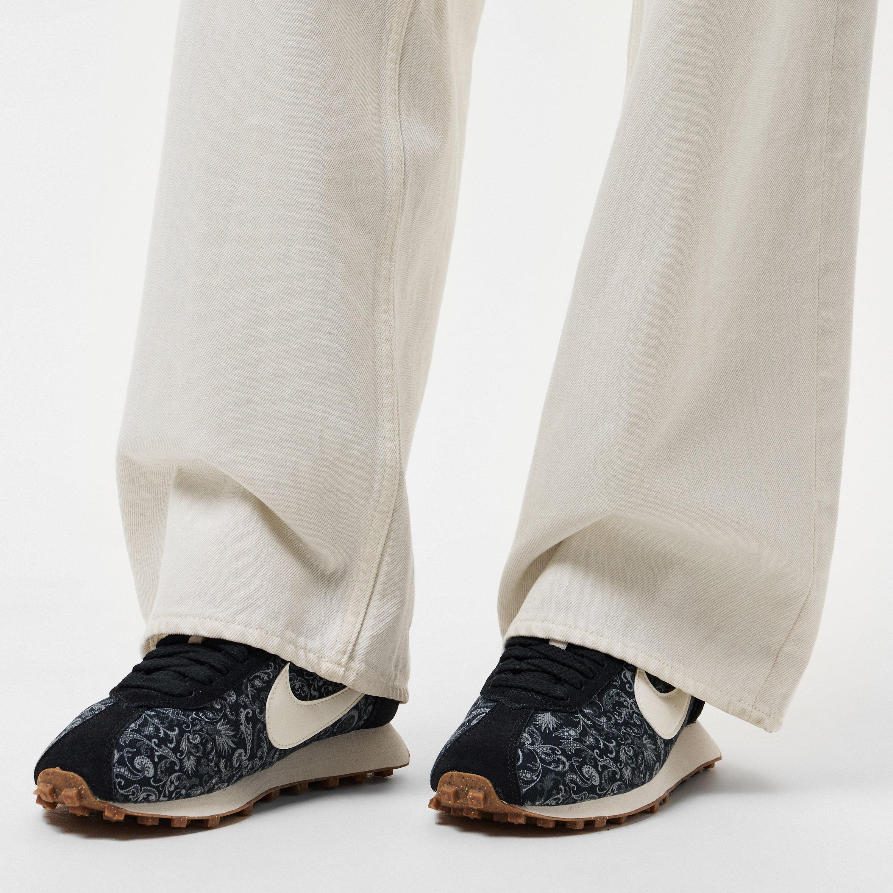 Black/Sail - Nike - LD-1000 Trainers - 3