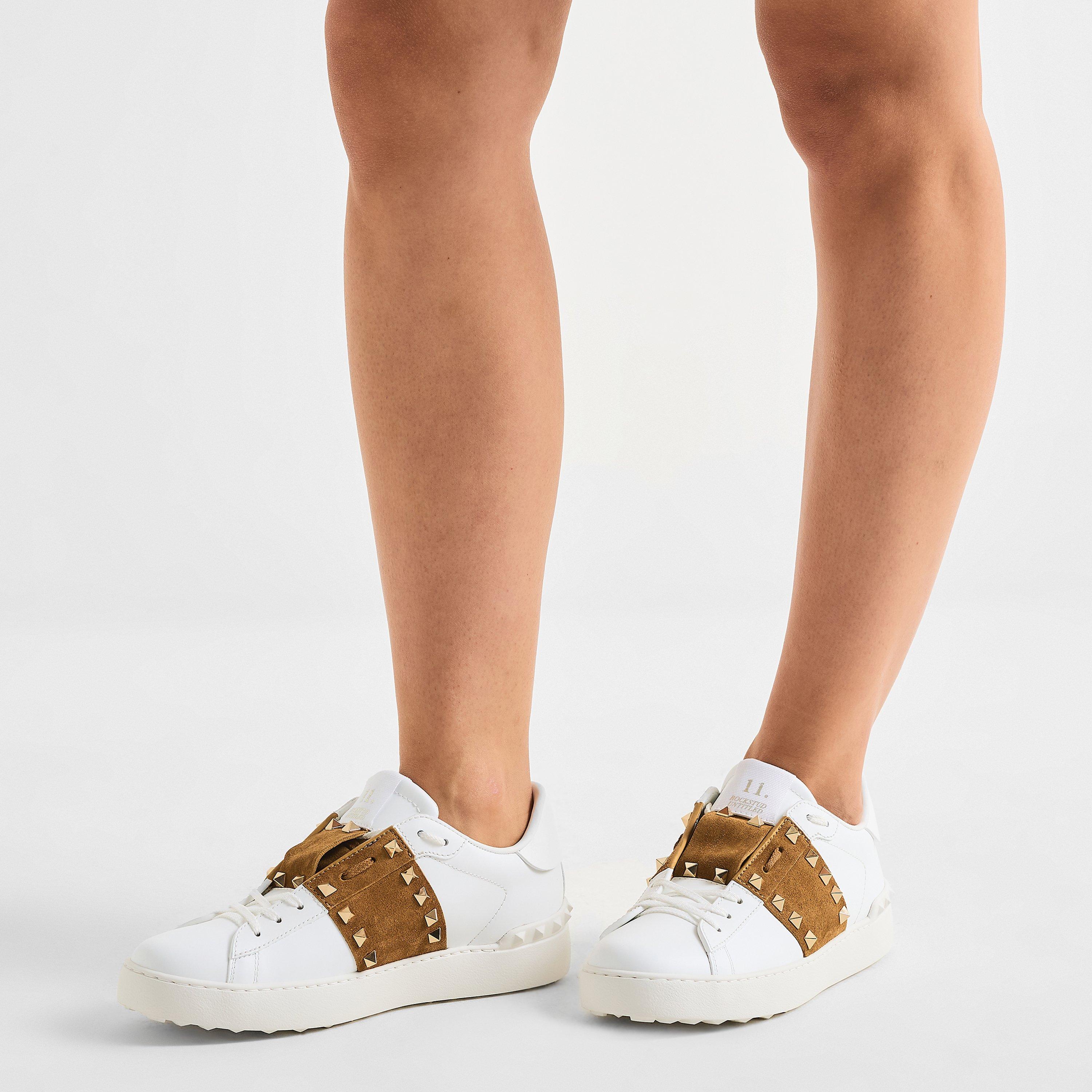 Bianco/Havana - Valentino Garavani - Rockstud Untitled Trainers - 3