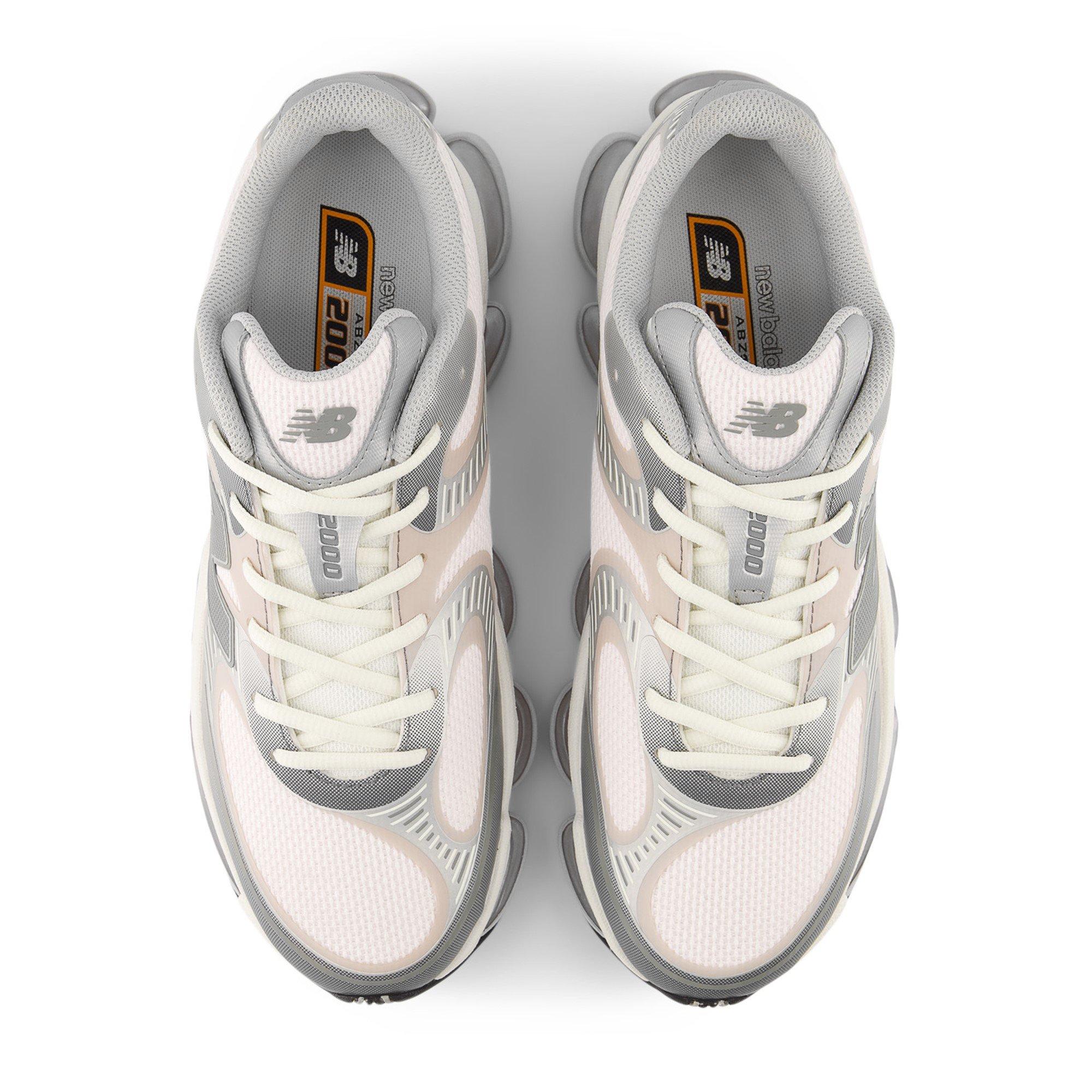 Truffle Salt - New Balance - Women's Bal Abzorb 2000 Runners - 5