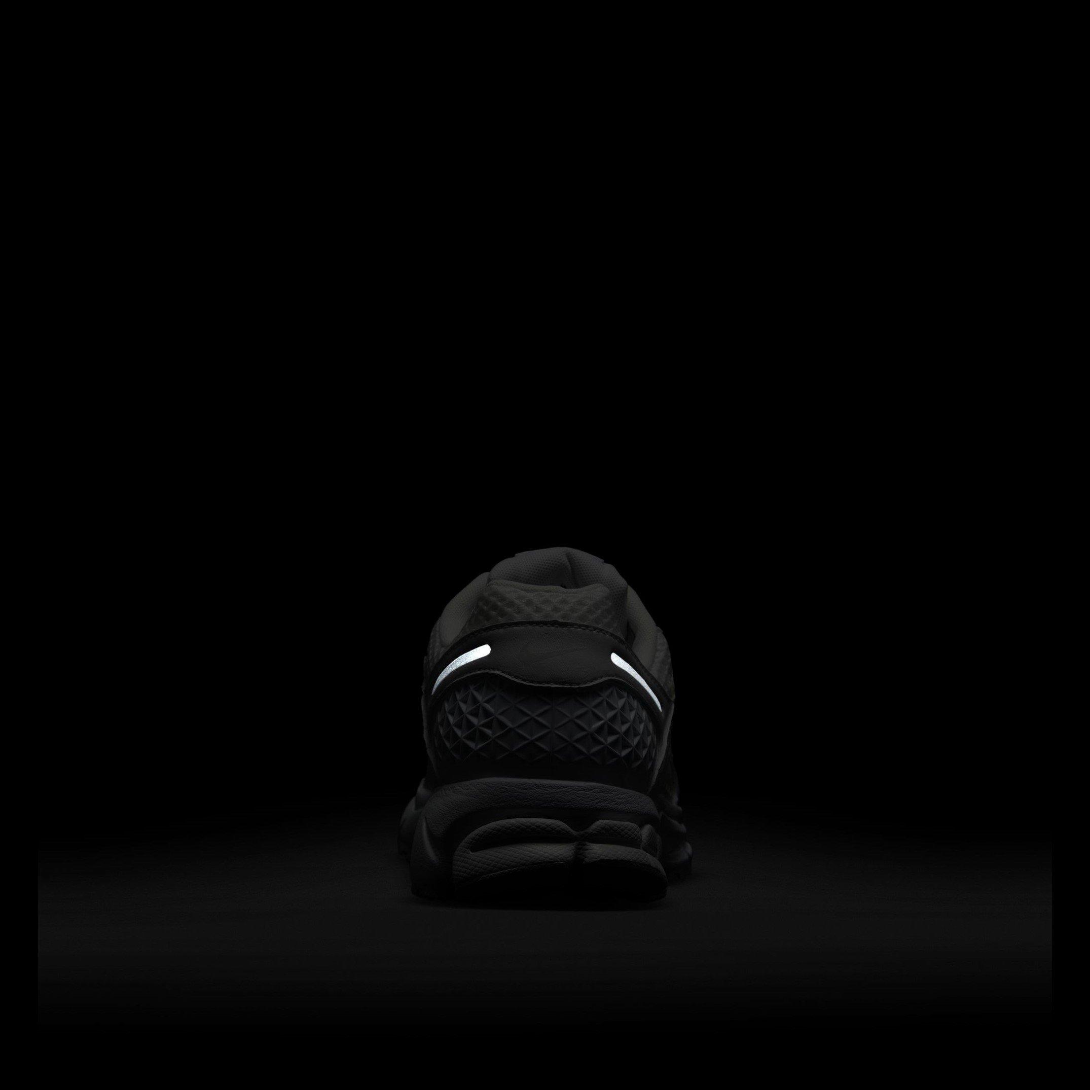 White/Platinum - Nike - Vomero 5 SE Shoes - 9