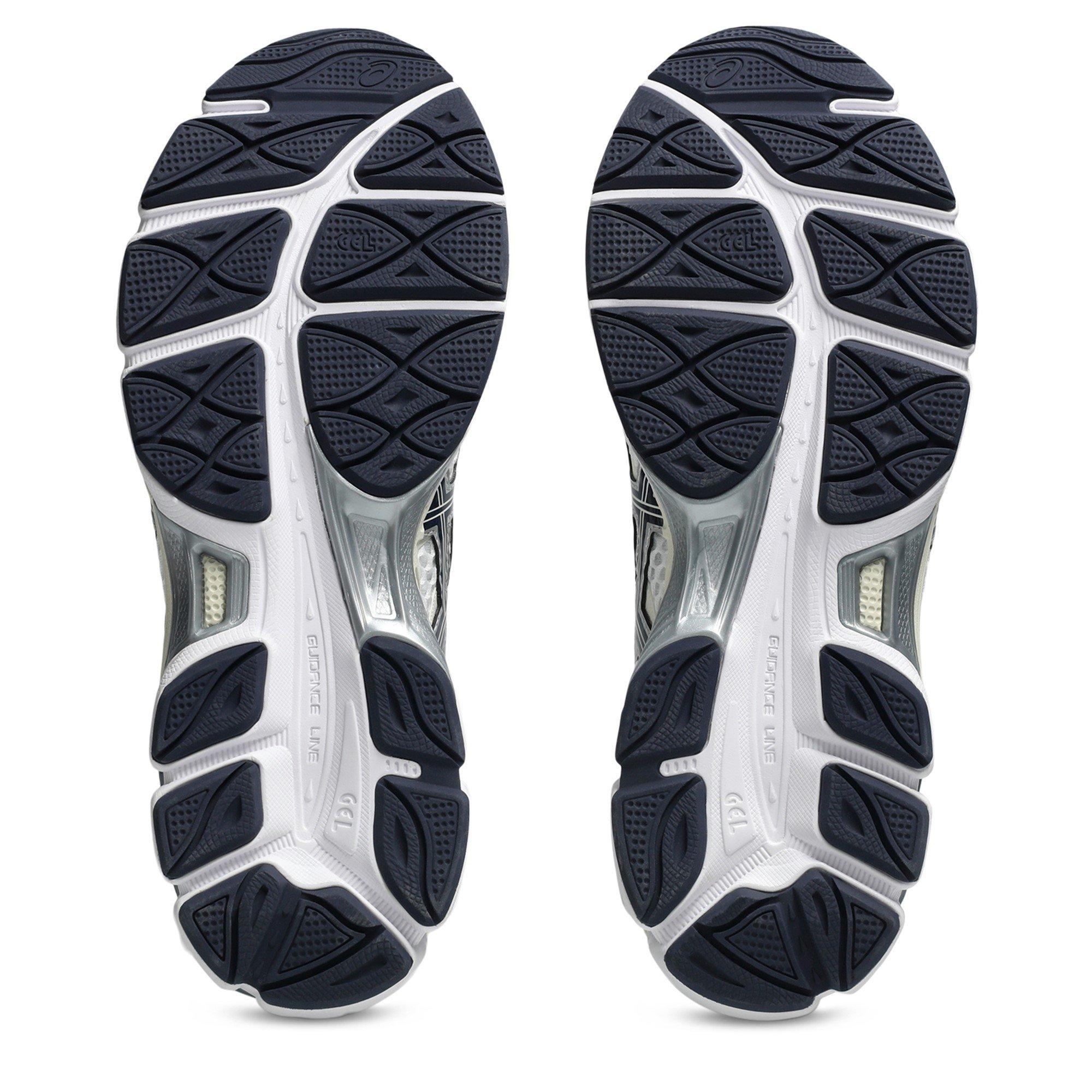 White/Midnight - Asics - Womens Gel-Cumulus 16 Trainers - 3